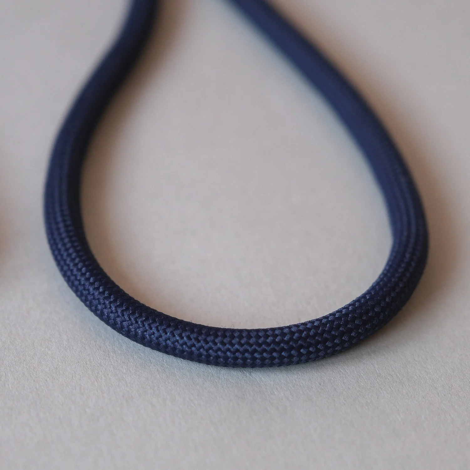 strap_navy3.jpg