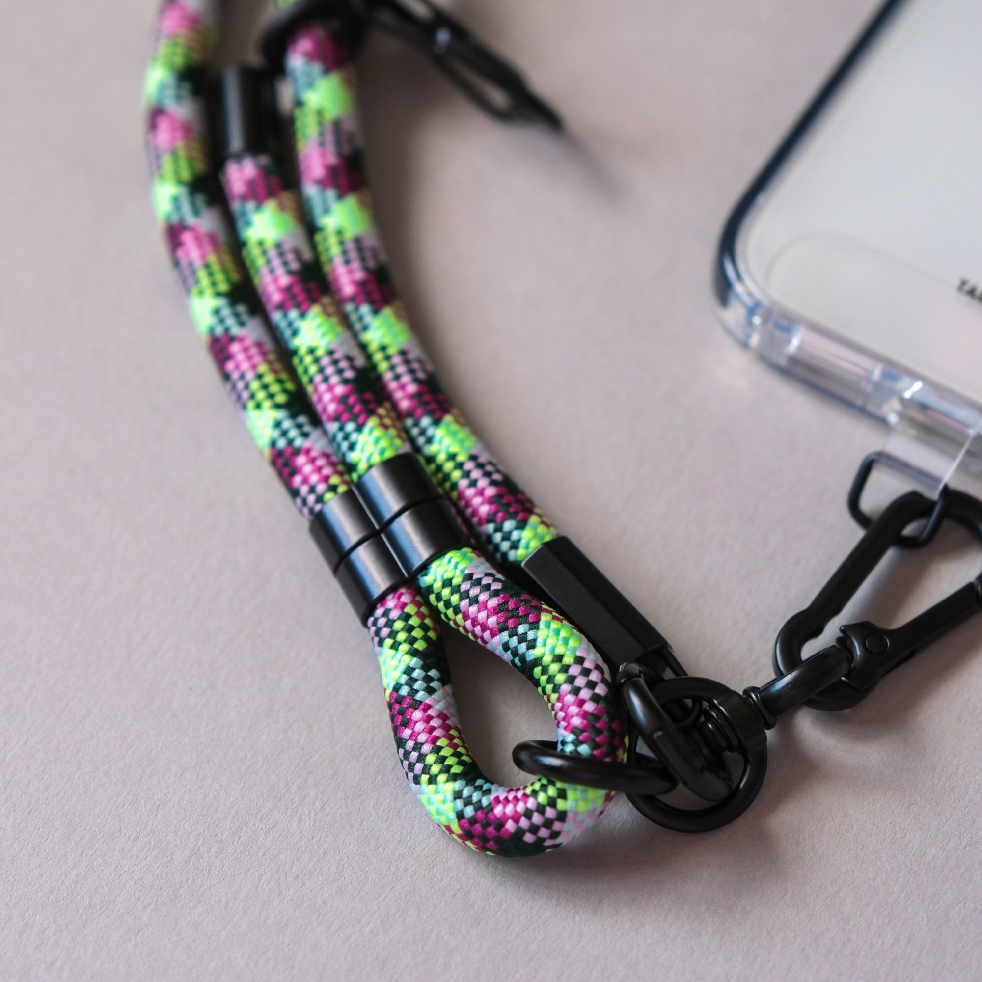 strap_greenmix2.jpg