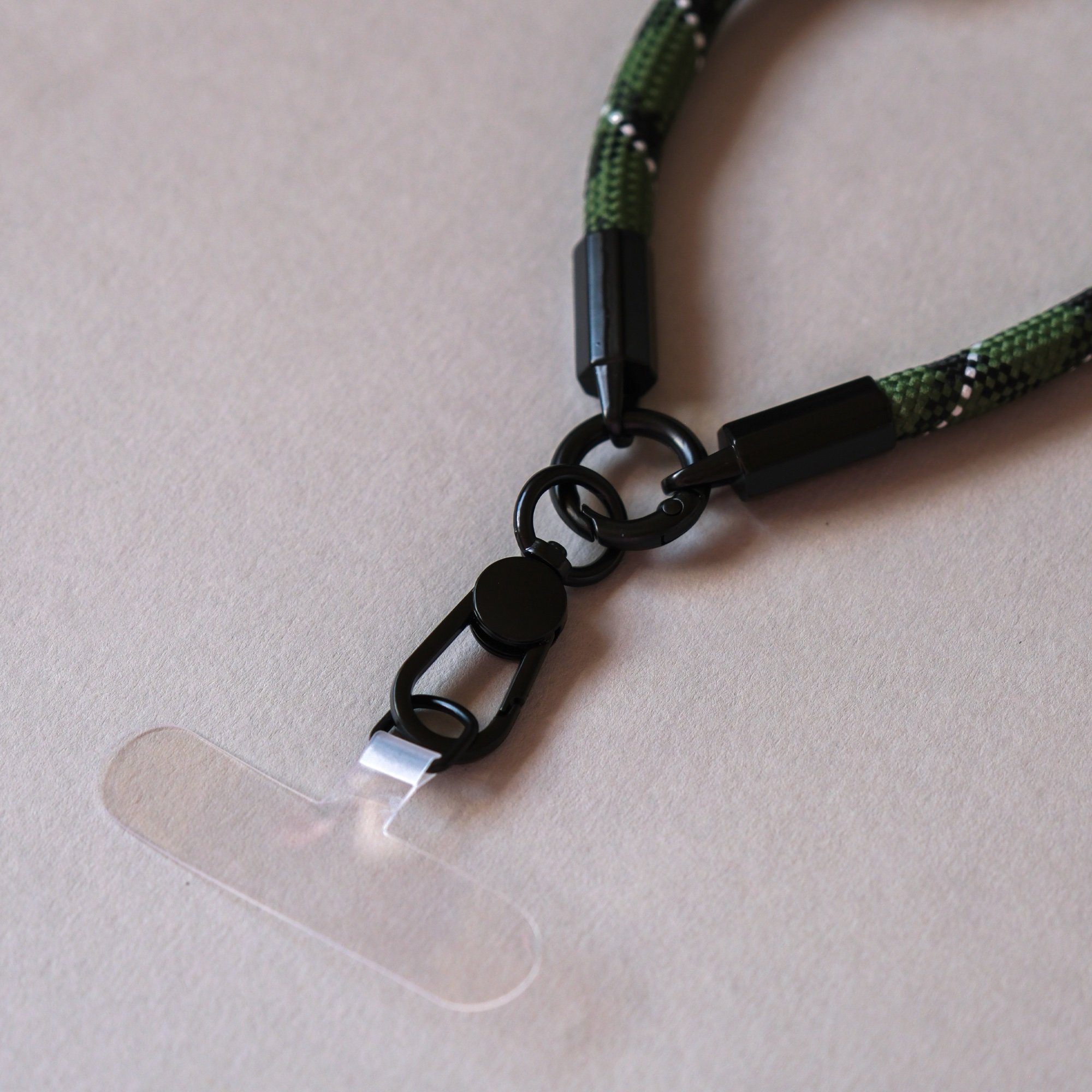 wriststrap_greenblack3.jpg