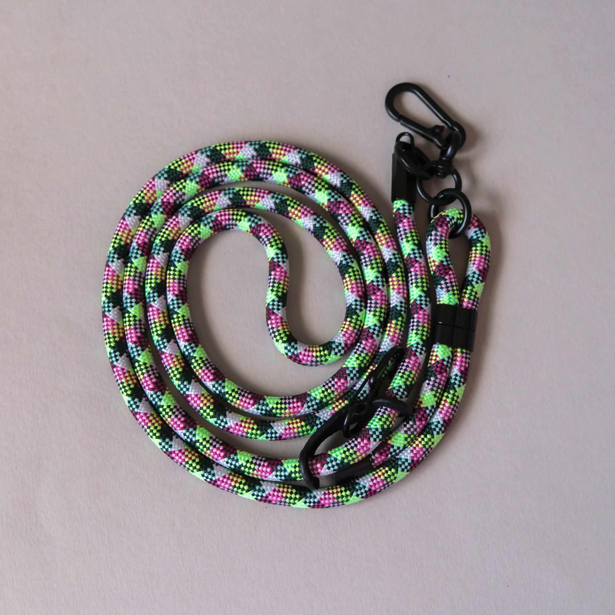 strap_greenmix4.jpg
