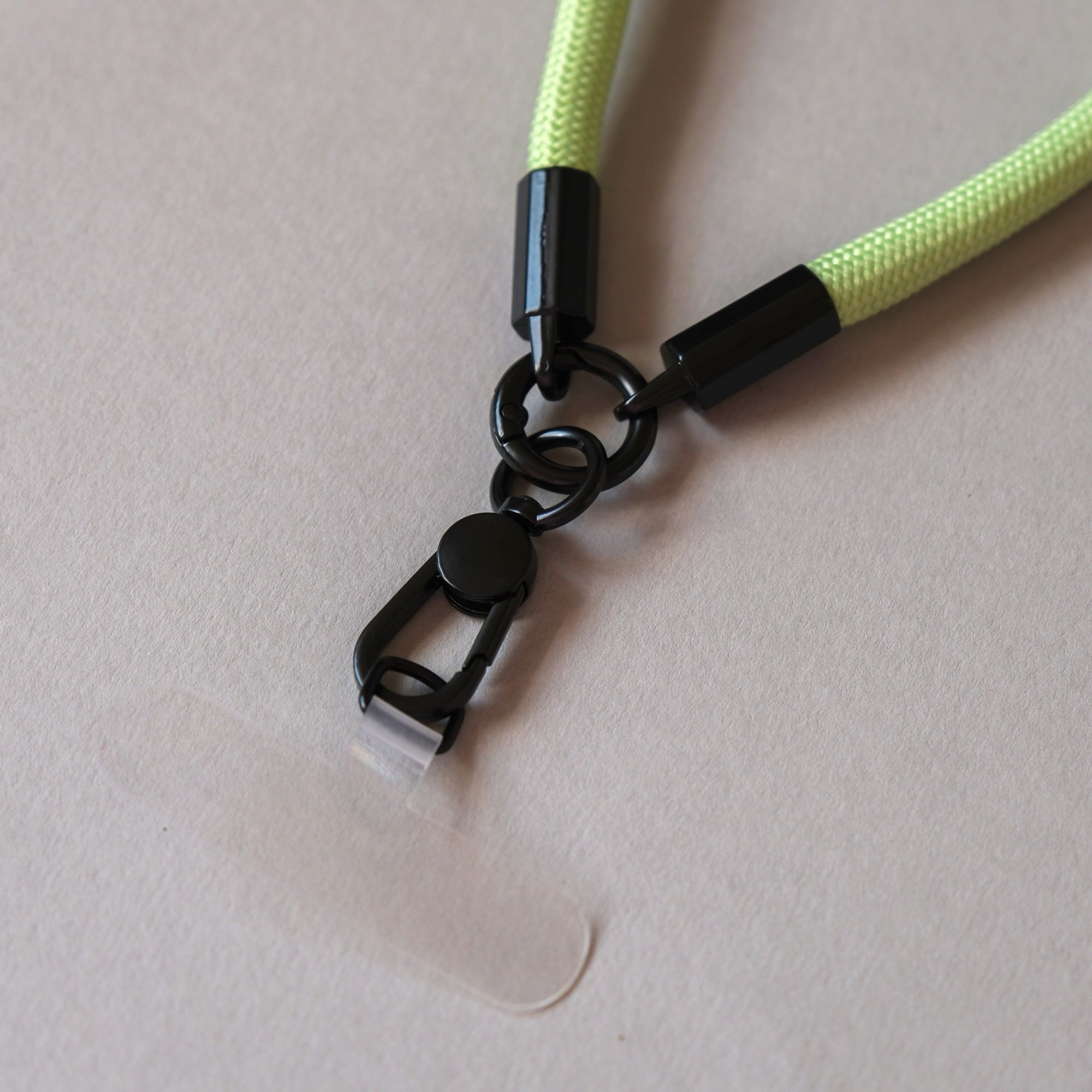 wriststrap_lightgreen3.jpg