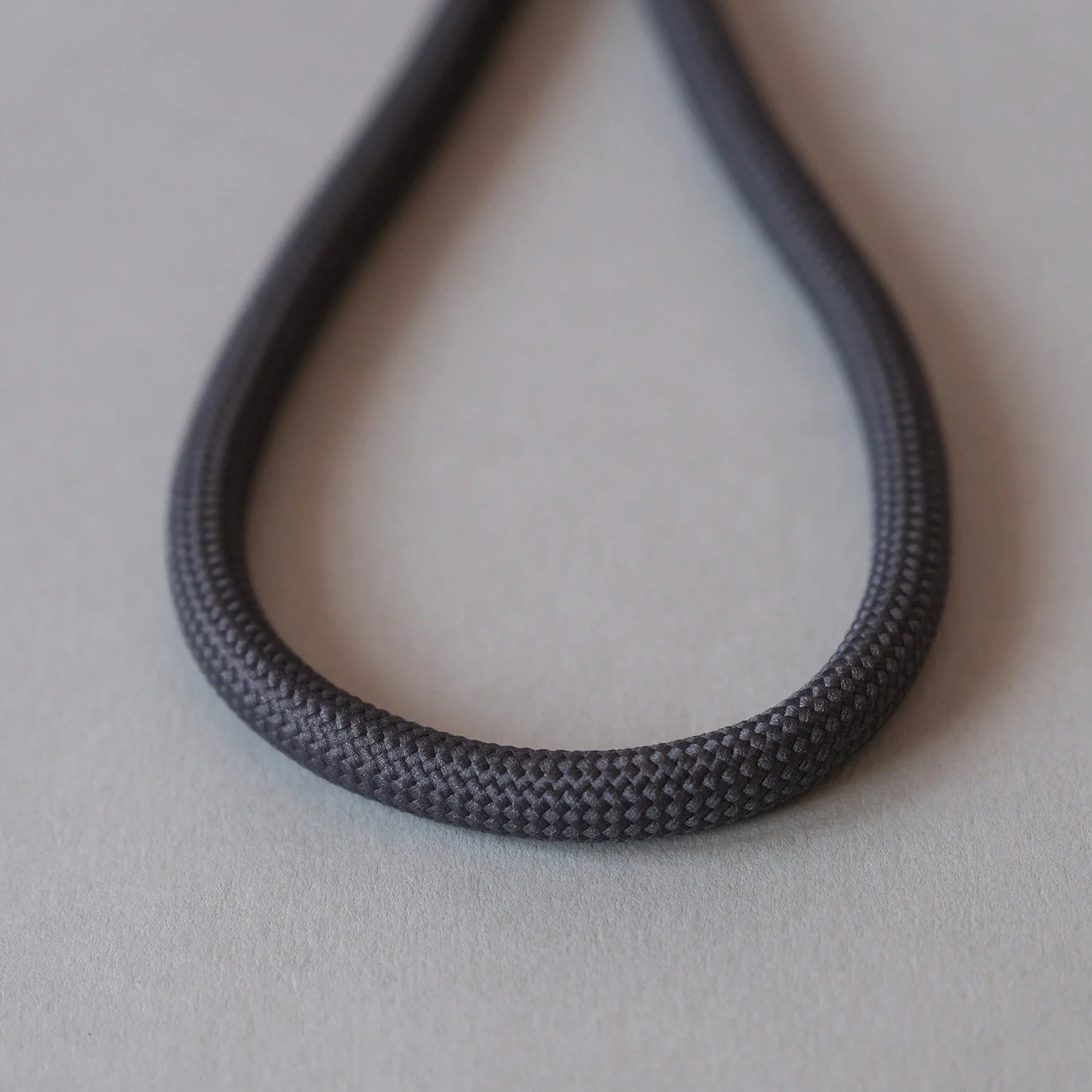 strap_darkgray3.jpg
