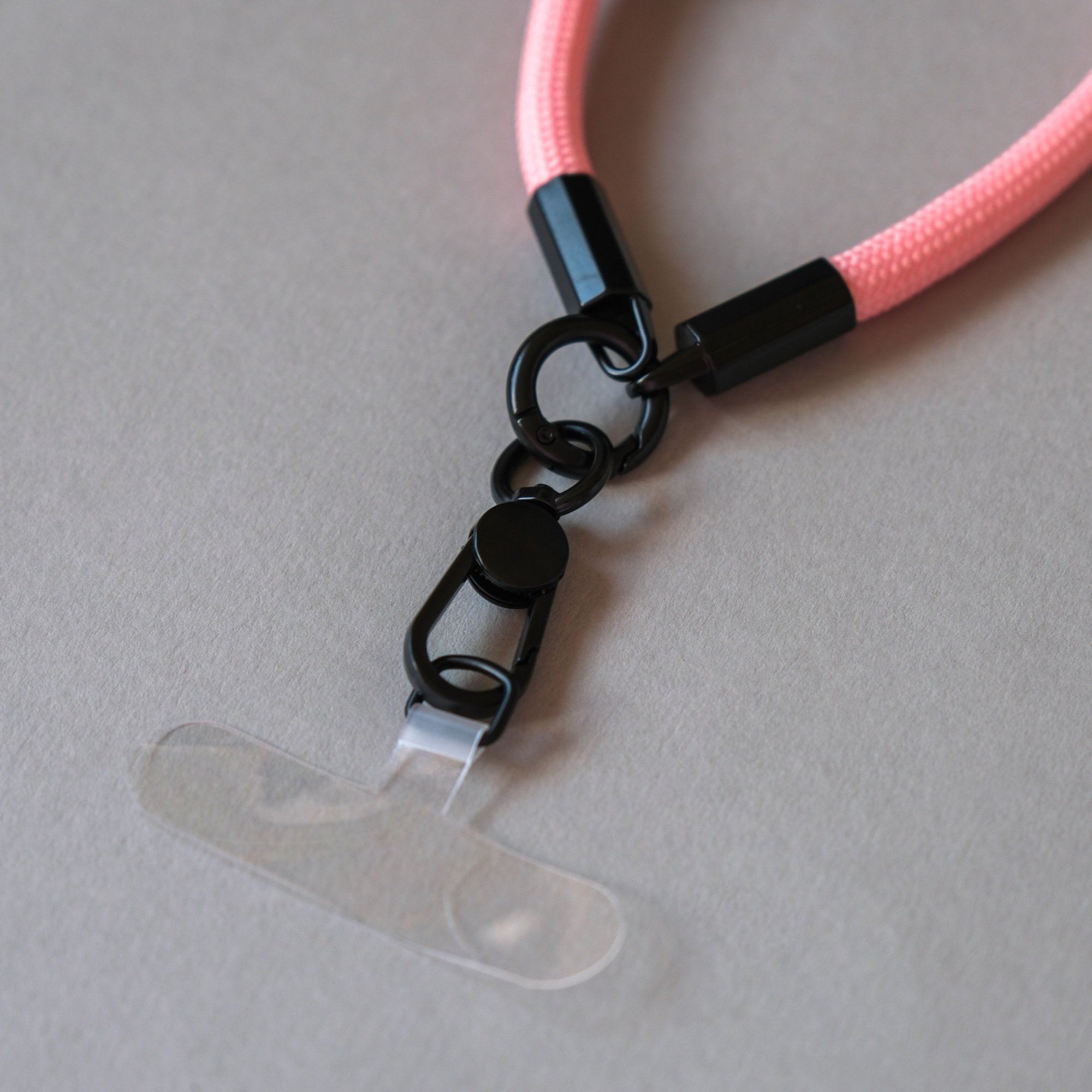 wriststrap_babypink3.jpg