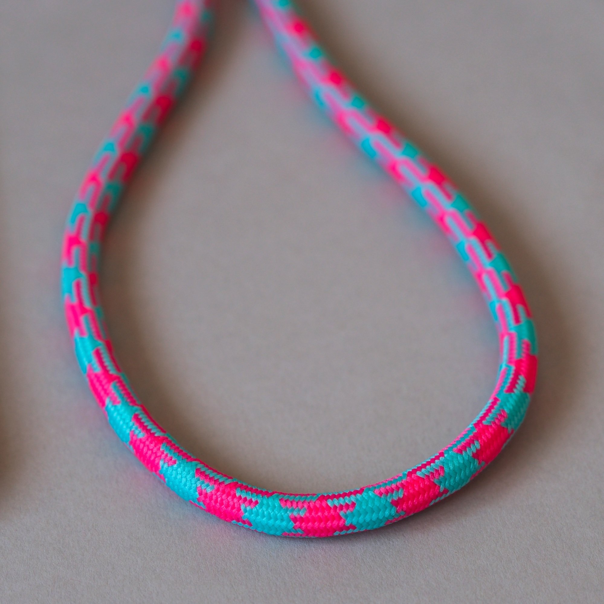 strap_pinkturquoise3.jpg