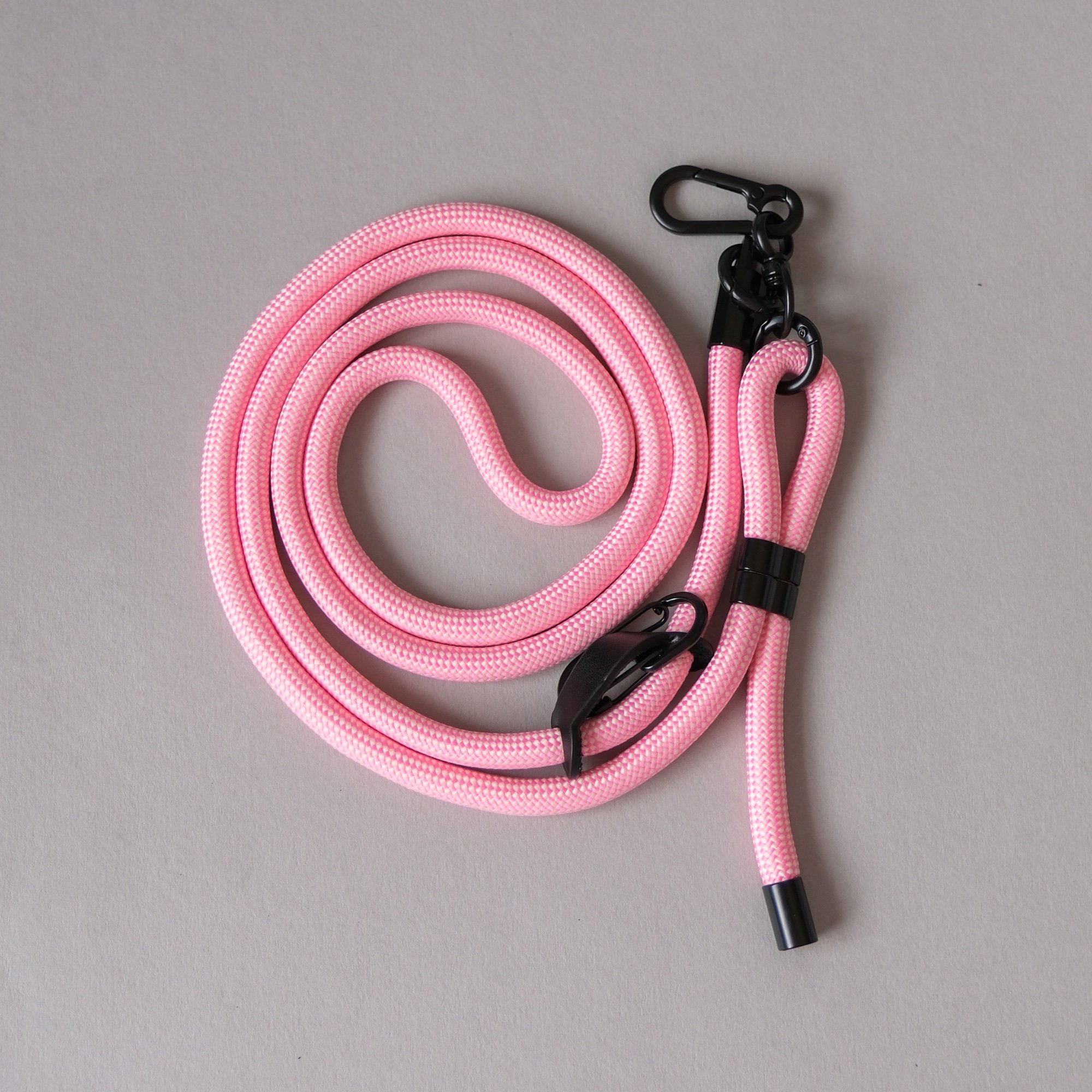 strap_pinkspot4.jpg