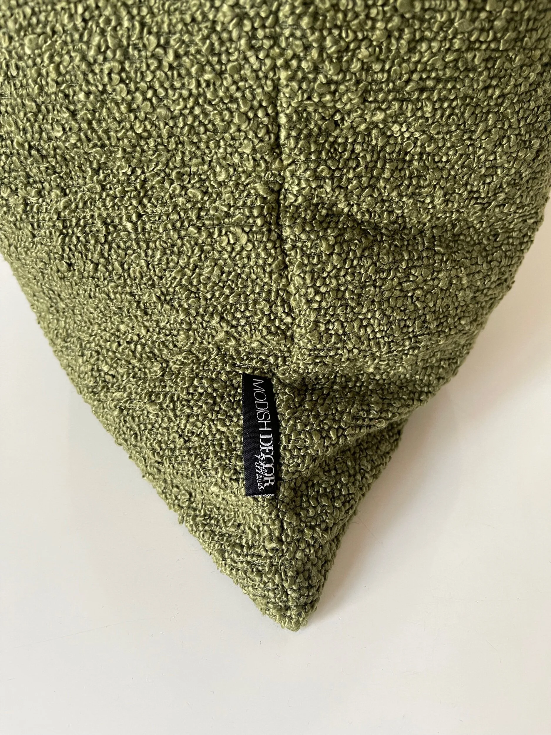 2AD1CC36-0D34-40A9-9042-085FC070626C