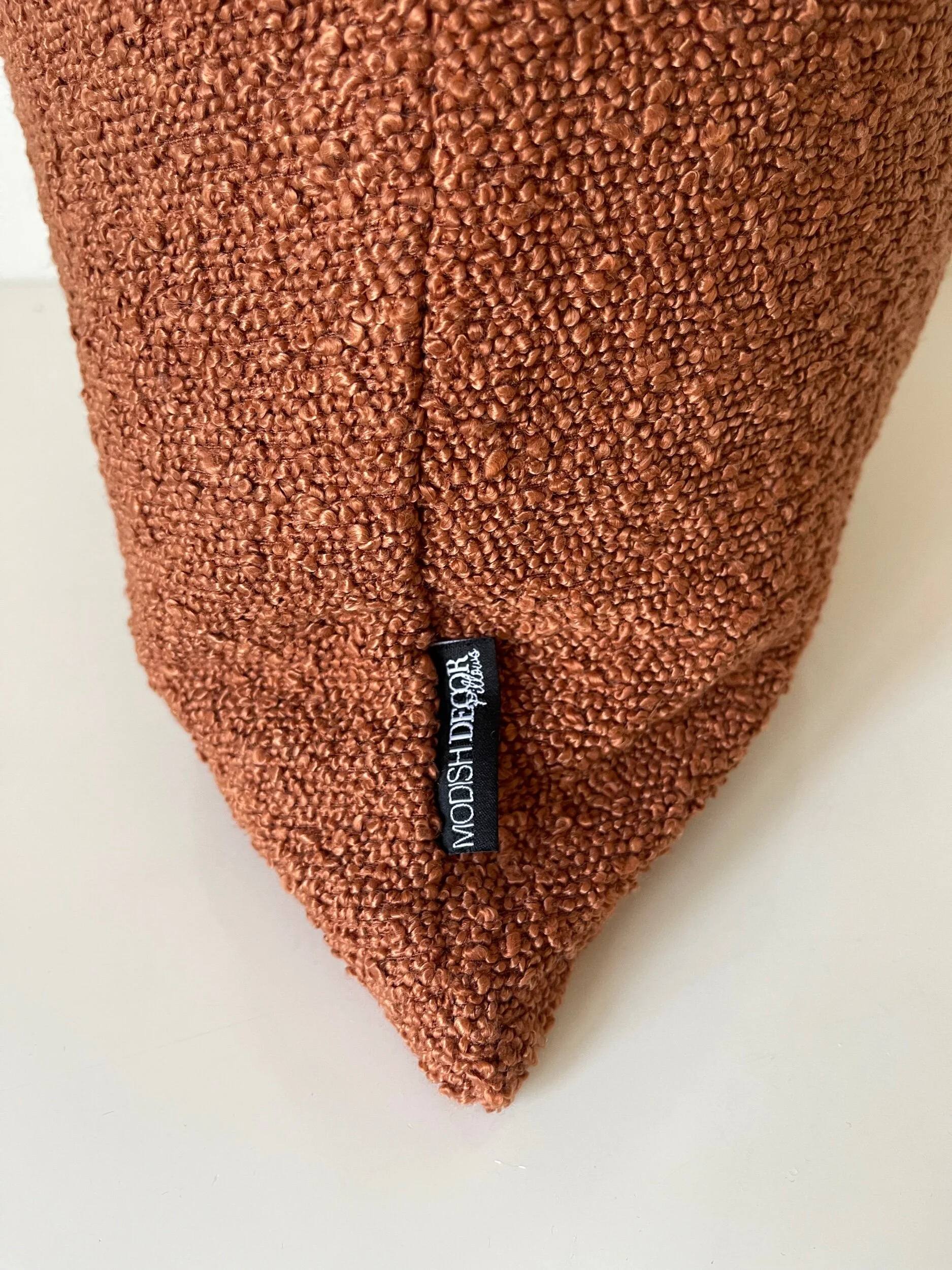 54BE5746-EB2C-4BC8-800C-79E71411666F