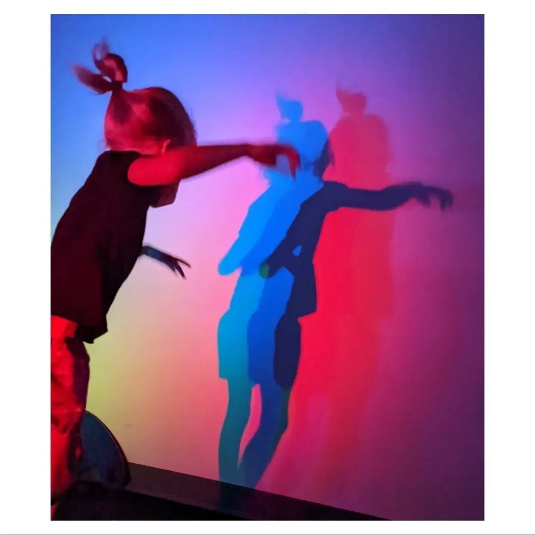 Triple shadow
.
.
.
.
.
#Maine #vacationland #childrensmuseum #color #shadow #kids #thisis4 #portlandmaine