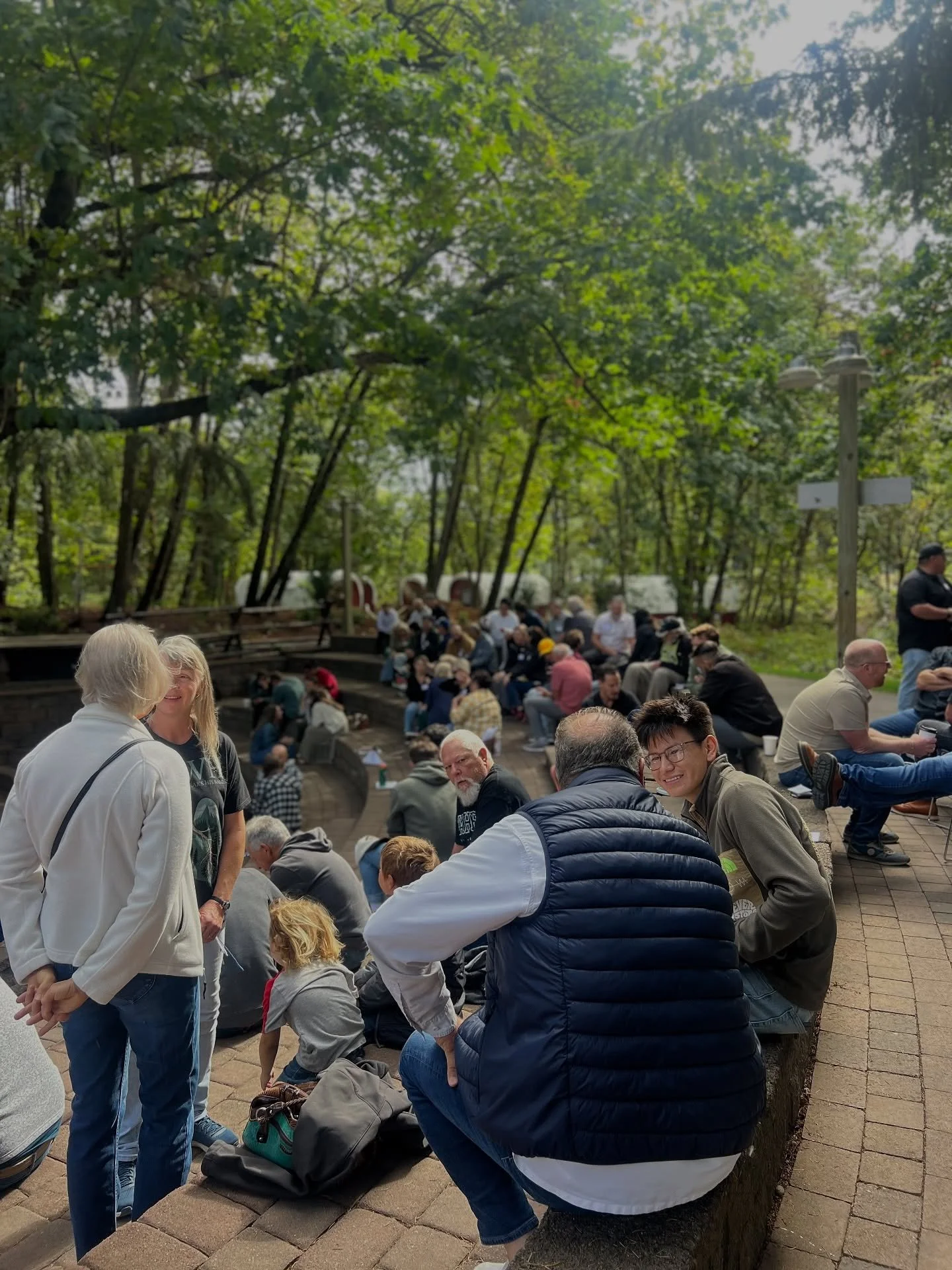 &ldquo;These relationships keep me in the fight&rdquo; 🤍
Pastors and ministry leaders - sent to this community by Jesus - choosing to keep the new command together. We love each other like Jesus, unite around the main thing, celebrate our distinctiv
