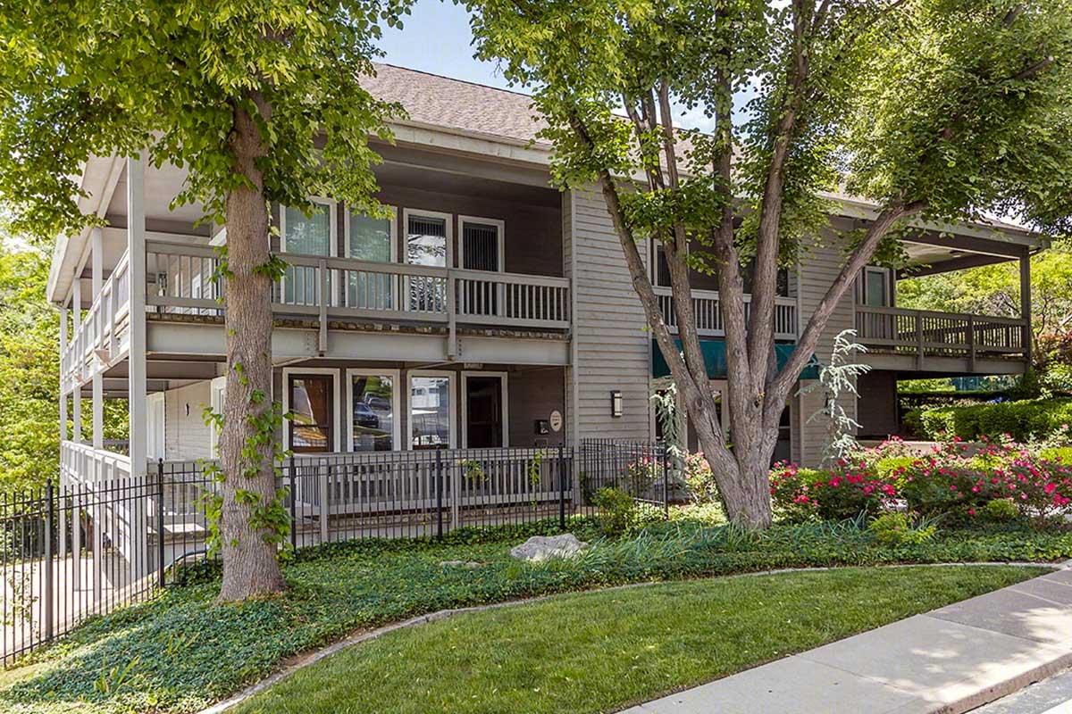 Schoettler Village Apartments