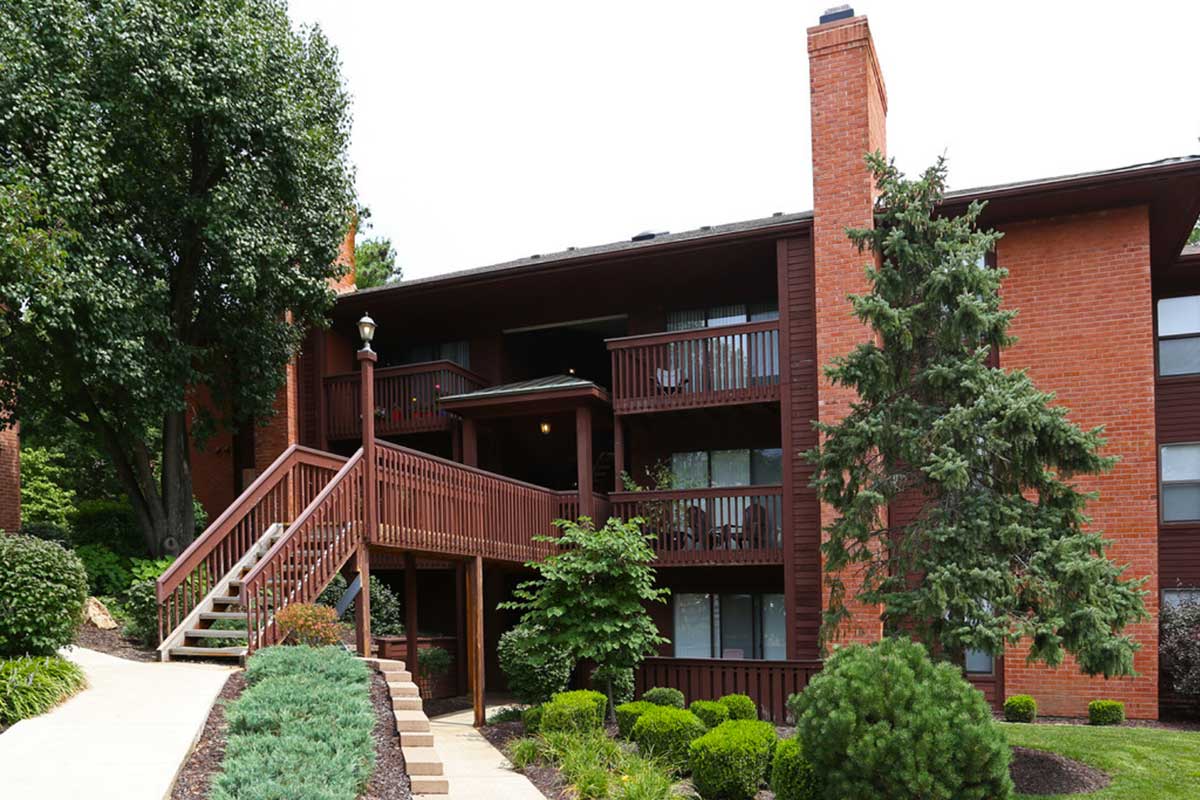 half moon village apartments st louis half moon village apartments st louis