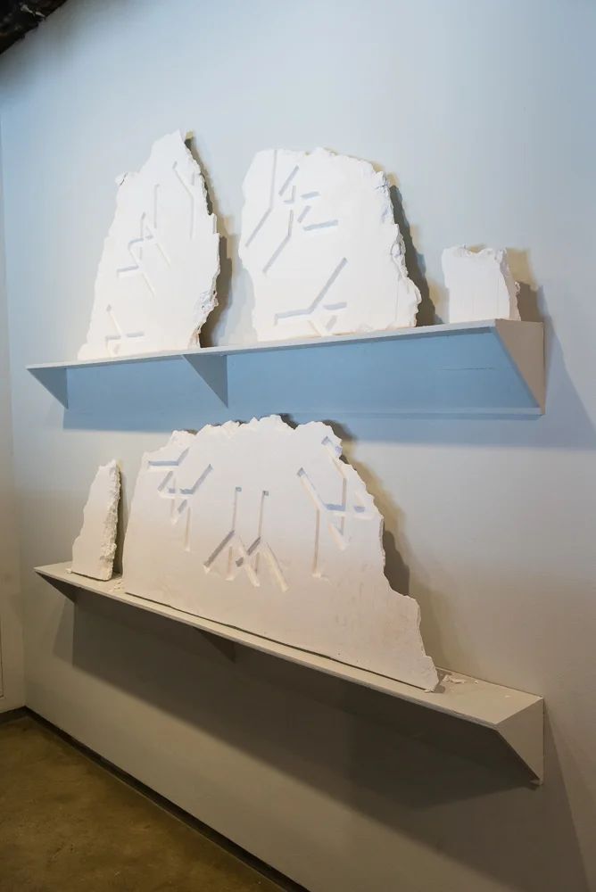 Fragments , 2017, yeso, medidas variables.