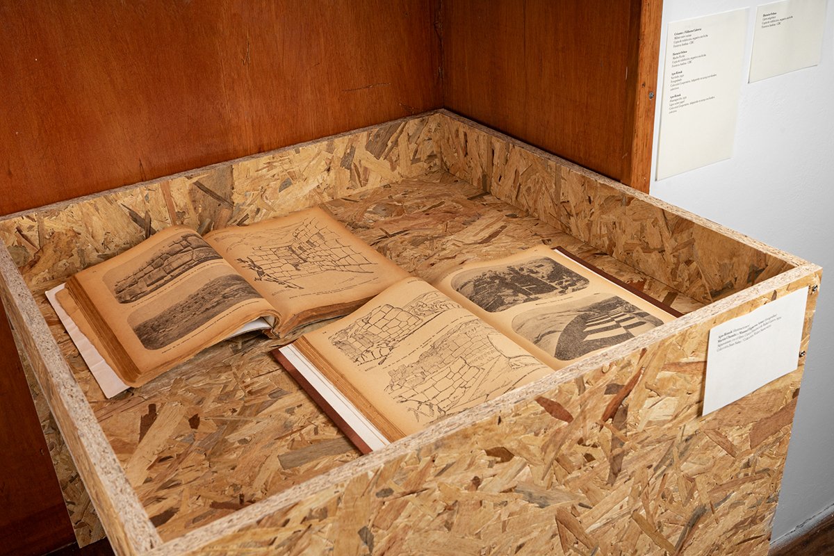 sone con piedras_017.jpg