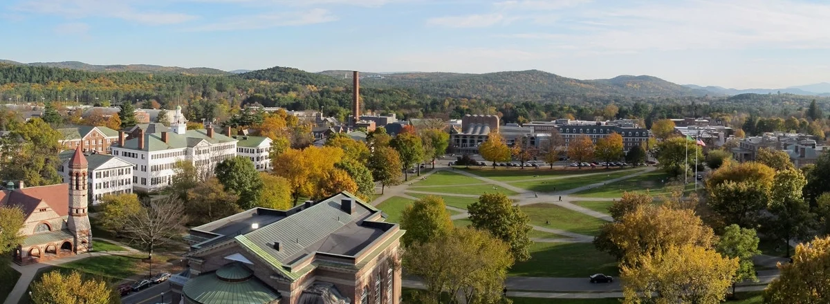 2363_dartmouth_projpic02.jpg