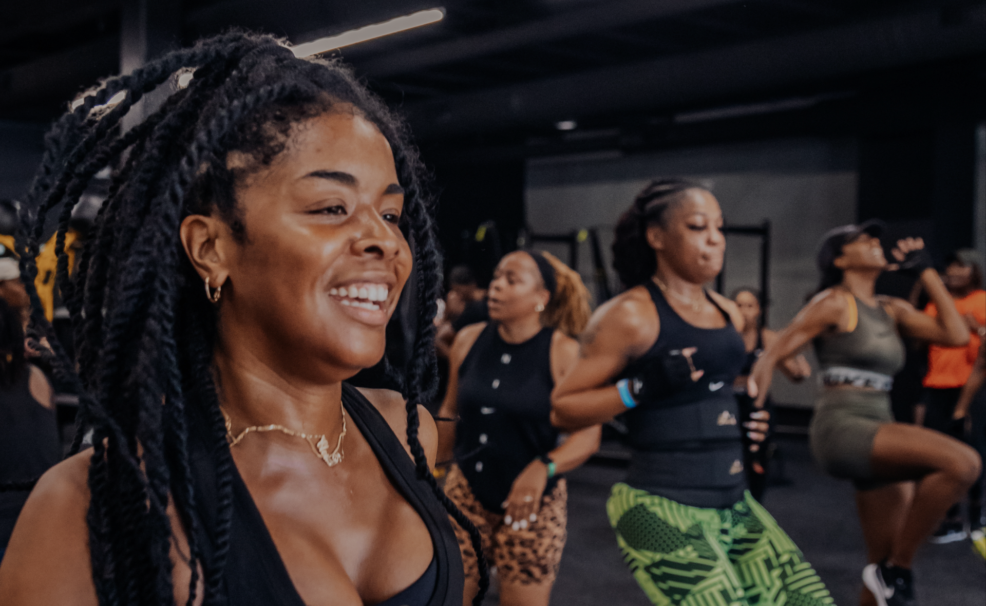 Black Friday Promo Discount  (1920 × 1180 px) copy.png