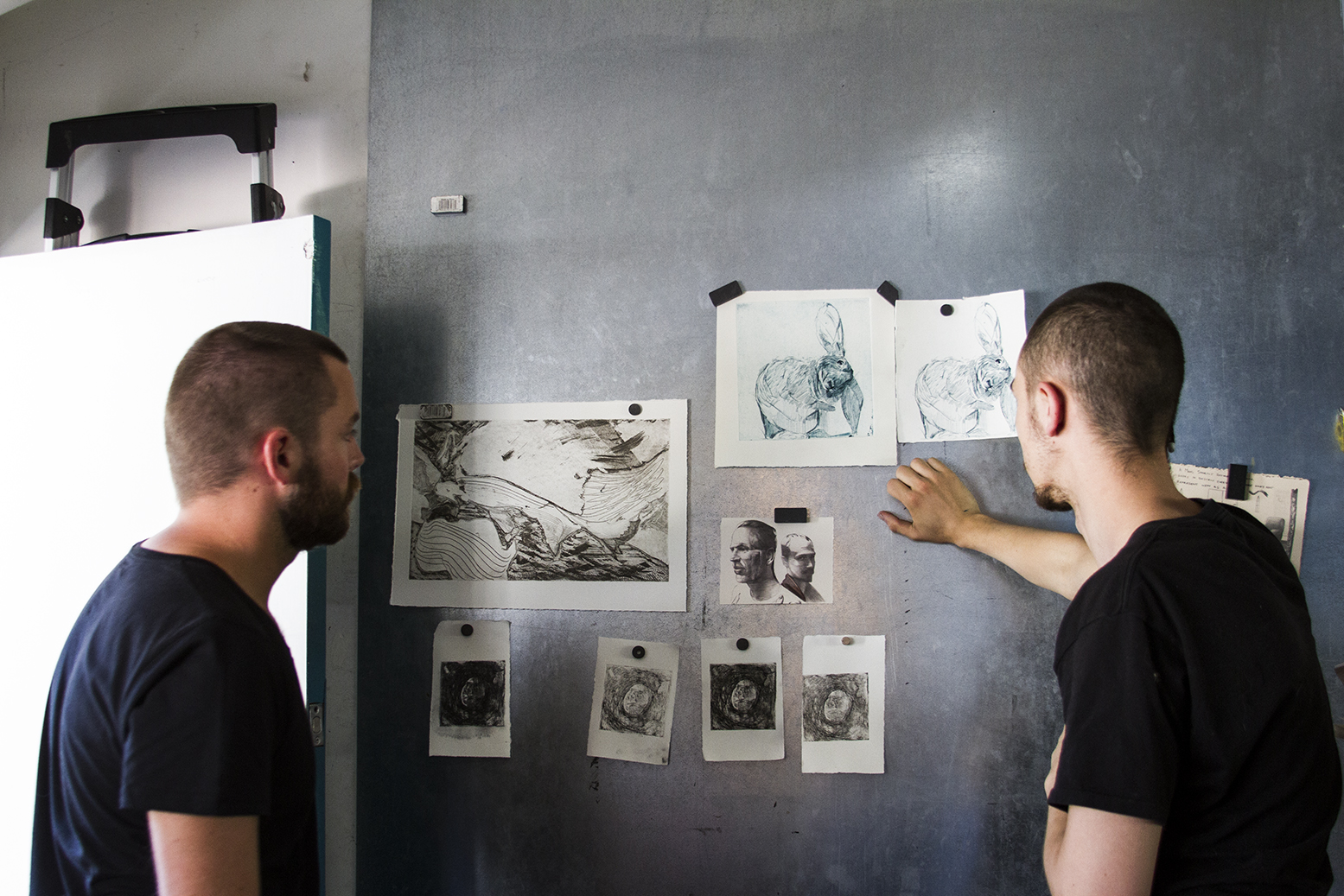 Artist-in-Residence Benjamin Bjorklund Reviews Etching Proofs with Miles Lewis - Summer 2015