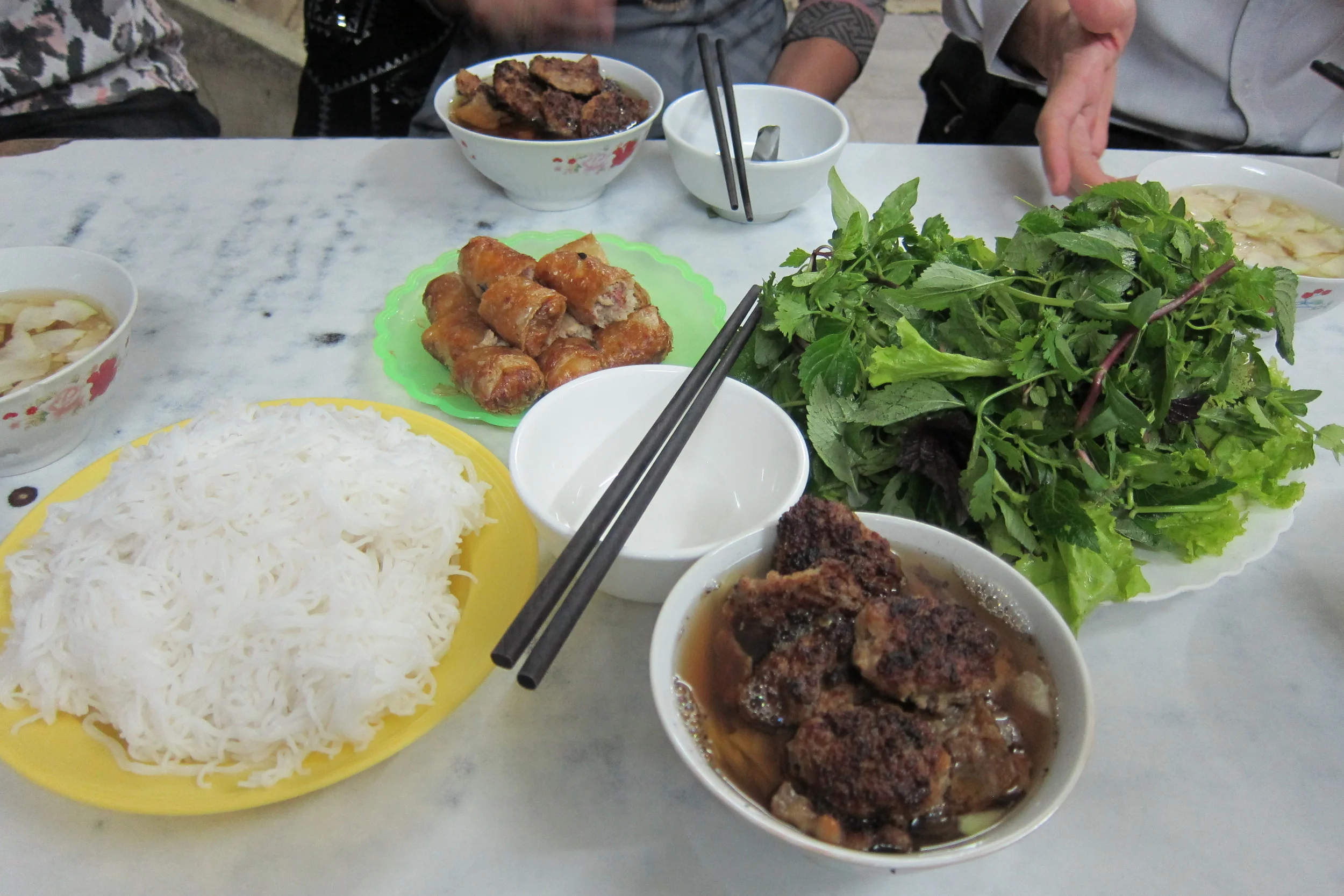  A spledid dinner of bun cha, a Vietnamese specialty at Pho at 10 Ly Quoc Su. 