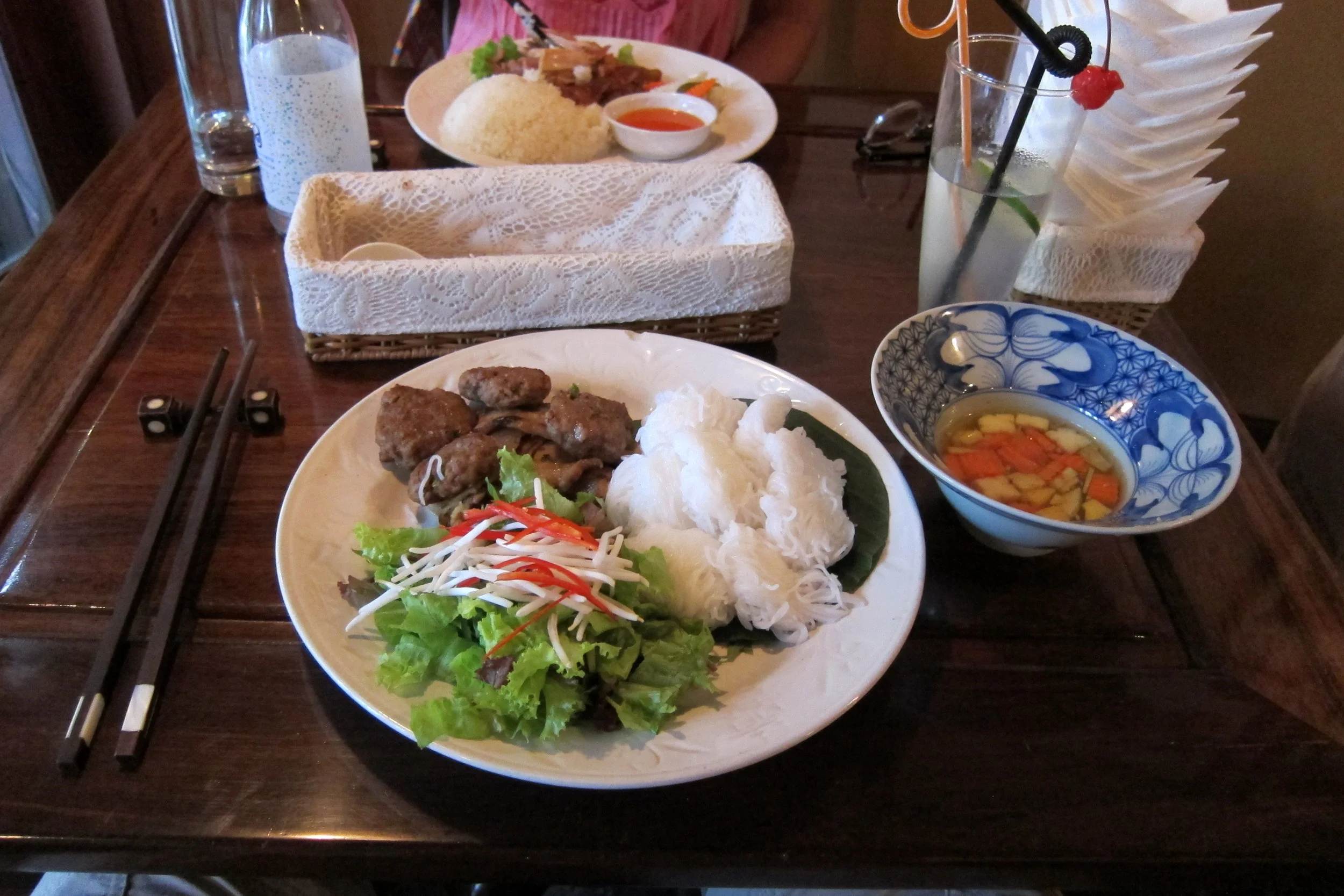 Mmm, another serving of bún chả