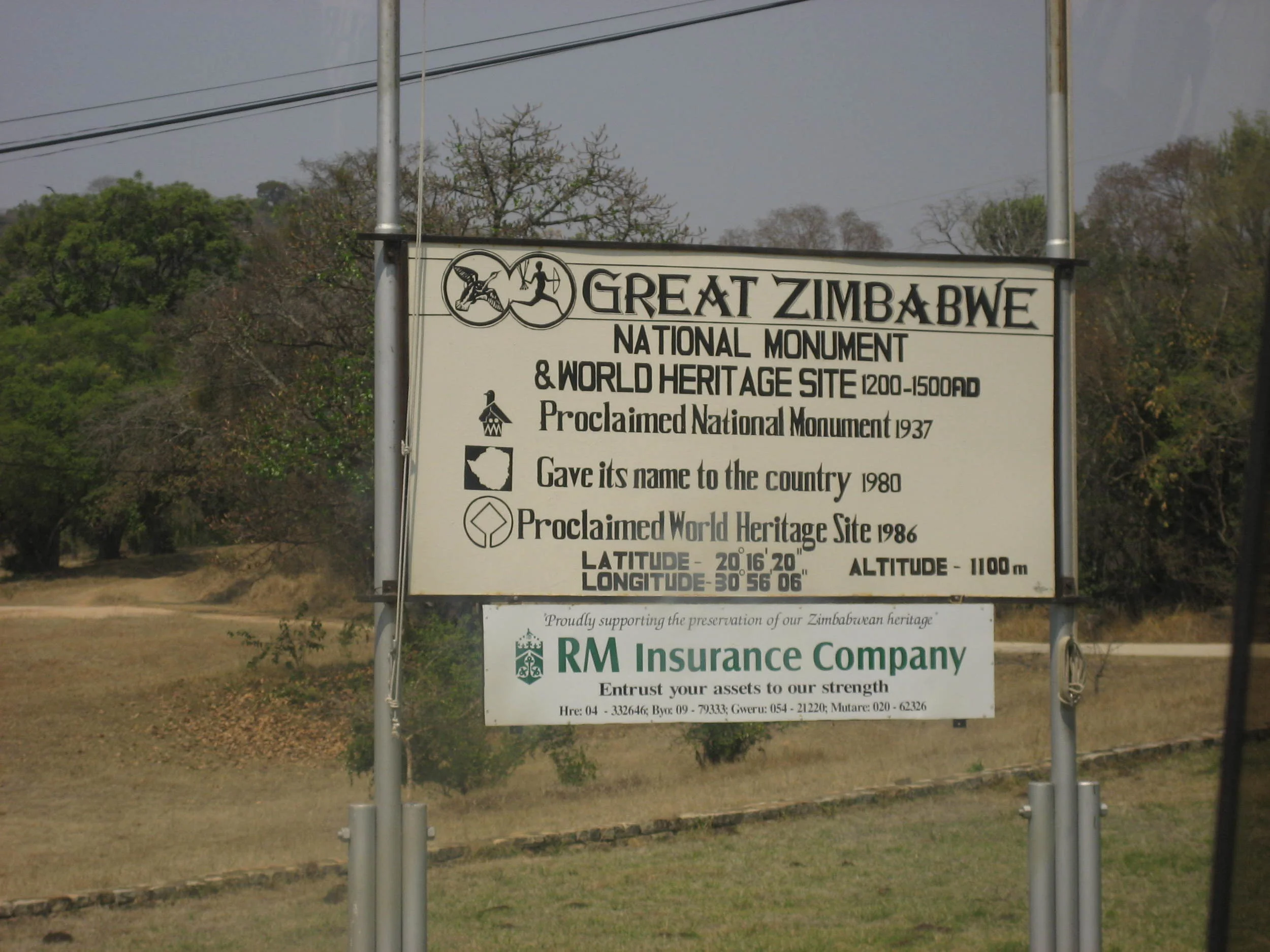  After about four hours on the bus, we arrive at Great Zimbabwe. 