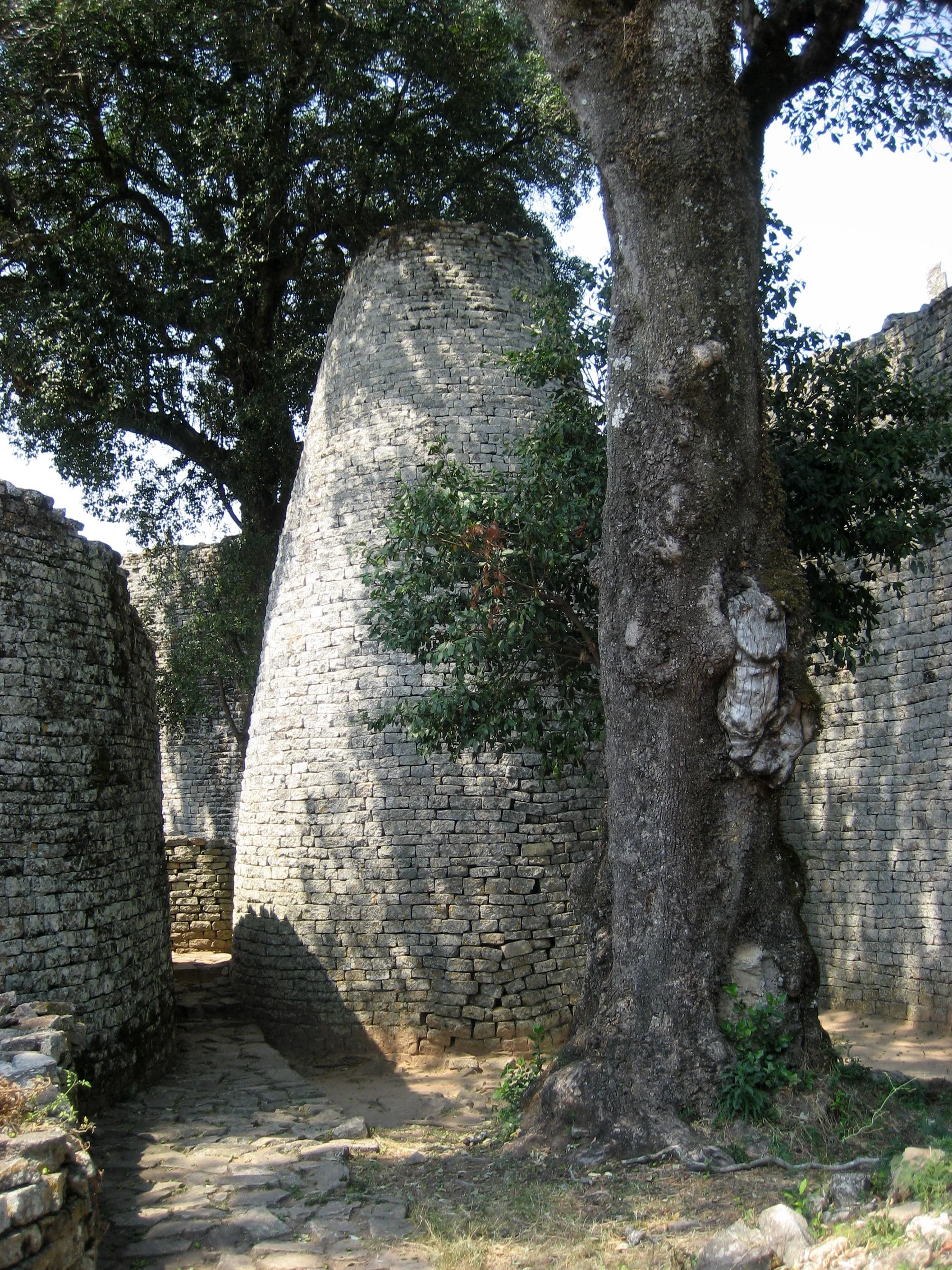  This giant cone-shaped structure (again, without mortar) is one of the most impressive engineering feats at Great Zimbabwe. 
