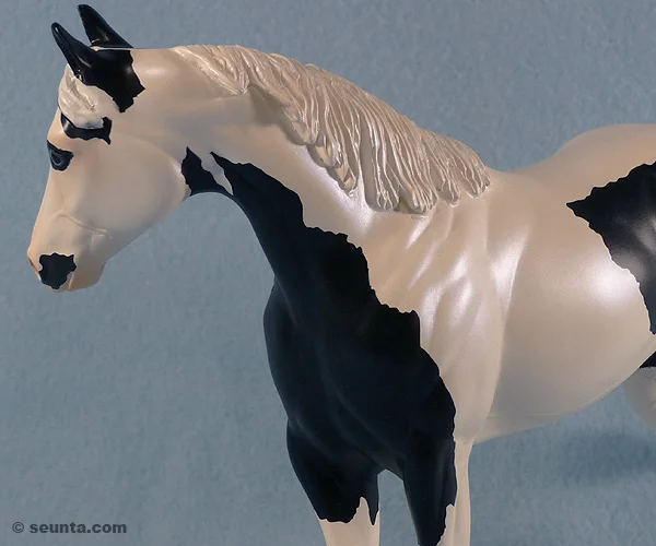 2006 Stone Horses : Pearl : only 15 made : COA