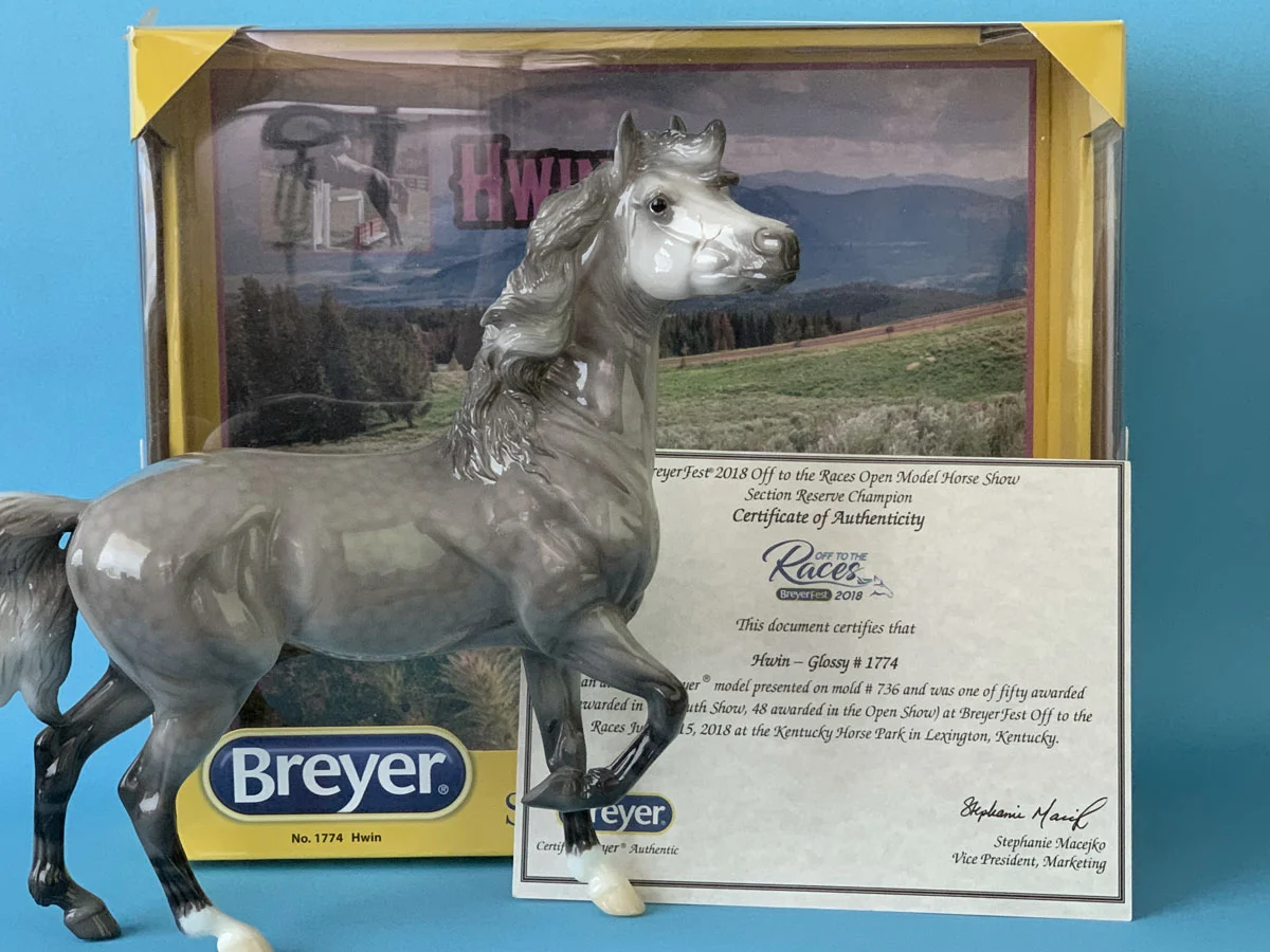 breyer horse hwin