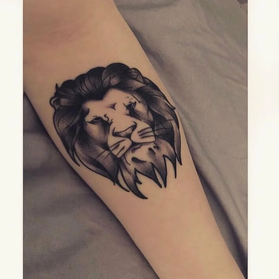lion.jpg