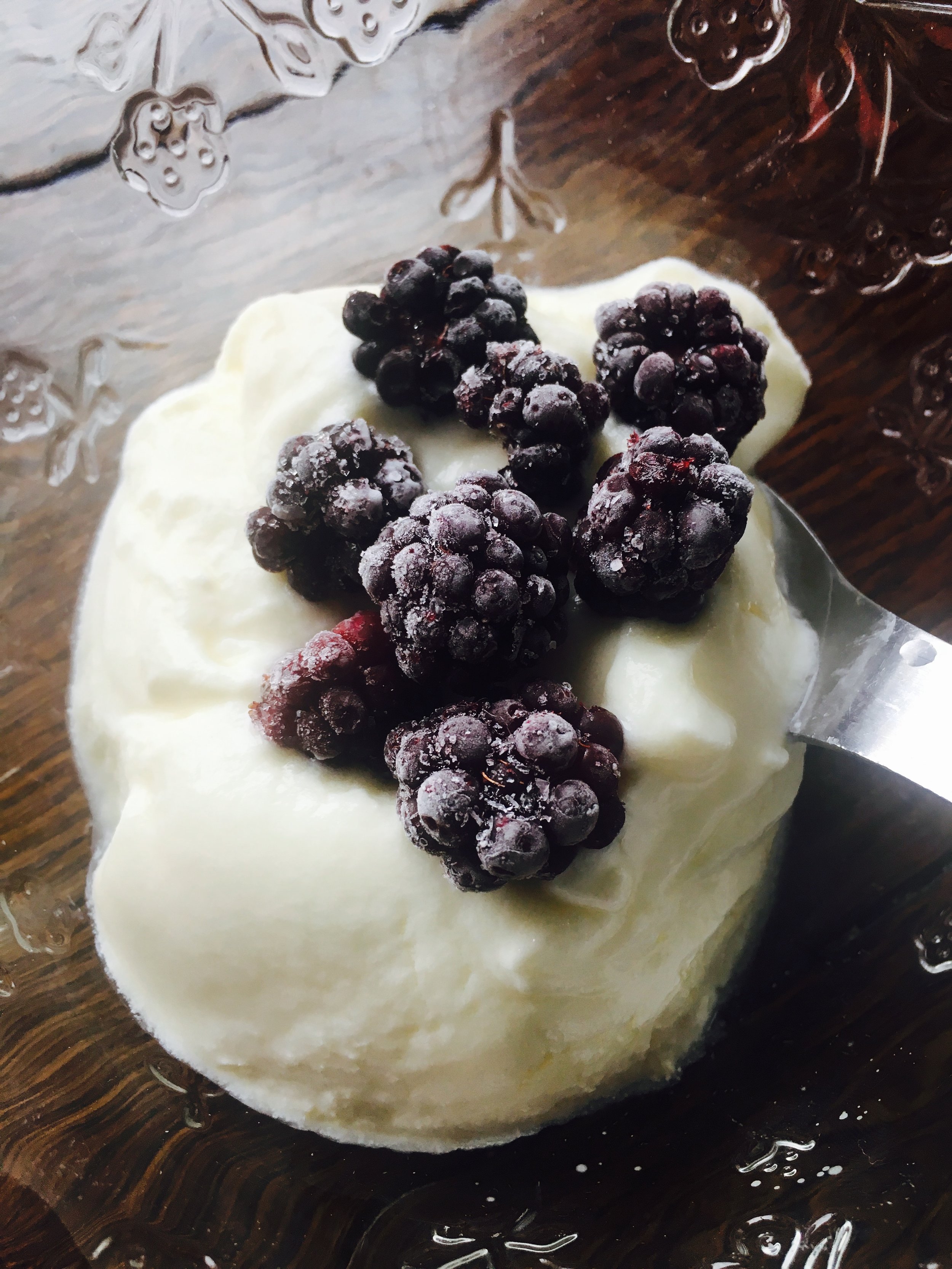 Fresh yogurt