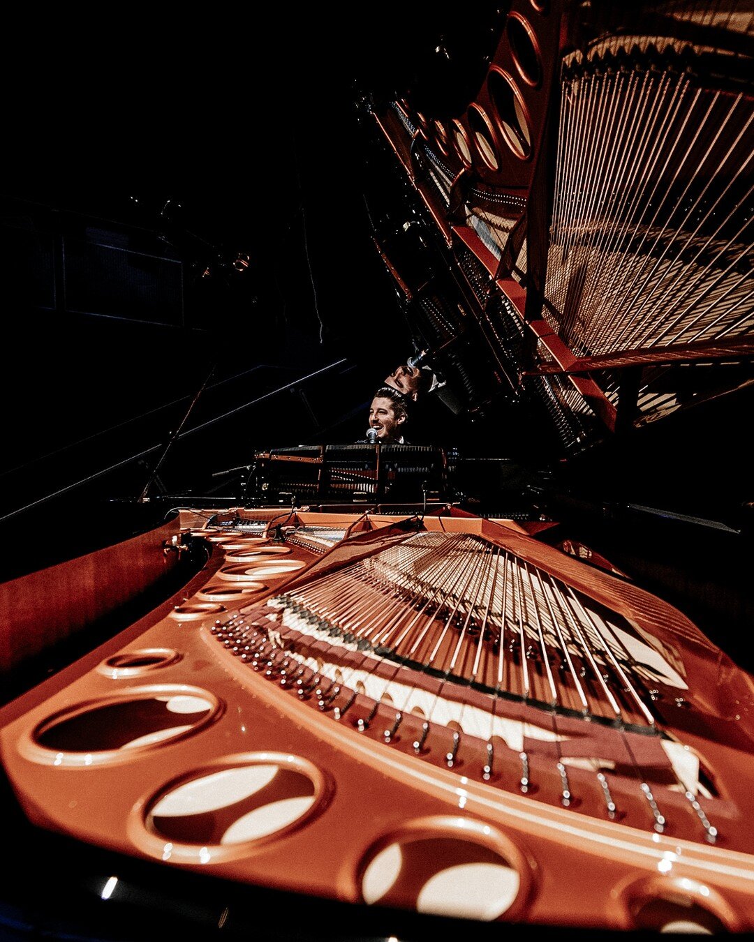 Inmitten der Kl&auml;nge... ❤ #thomasdaubek #fl&uuml;gelverliebt 
.
.
.
.
#Boesendorfer  #bigstage #pianoman #livemusic #gala #music