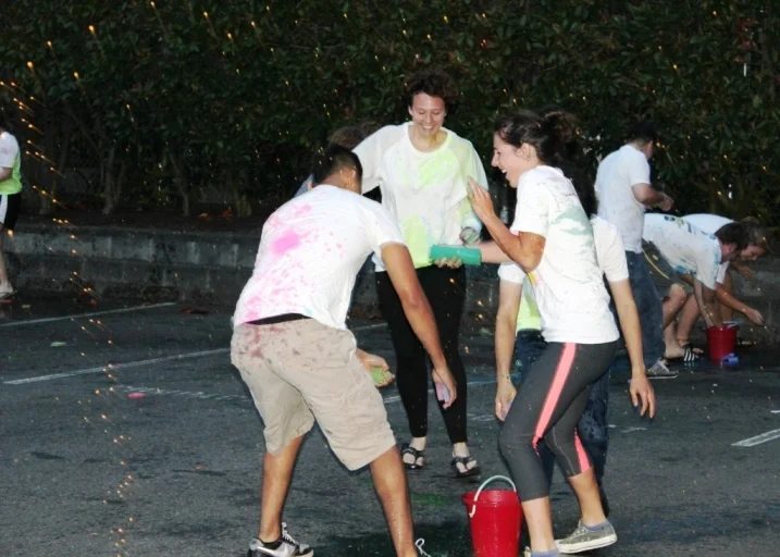 welcome week paint wars (54).jpg