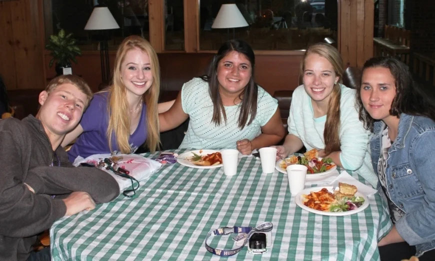welcome week pasta dinner (20).jpg