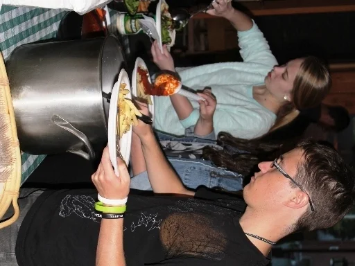 welcome week pasta dinner (2).jpg