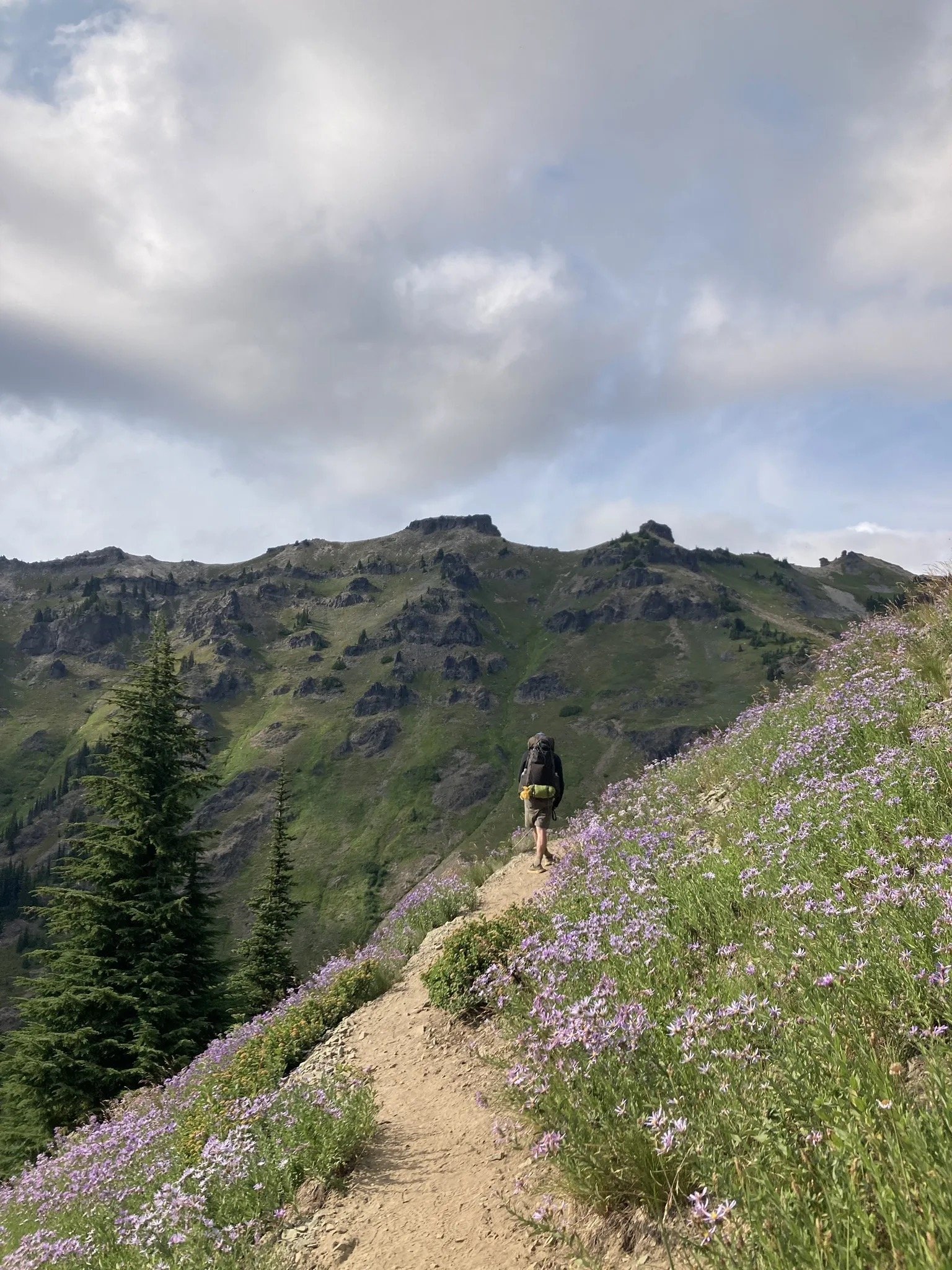 Mt difficult overnight hike deals