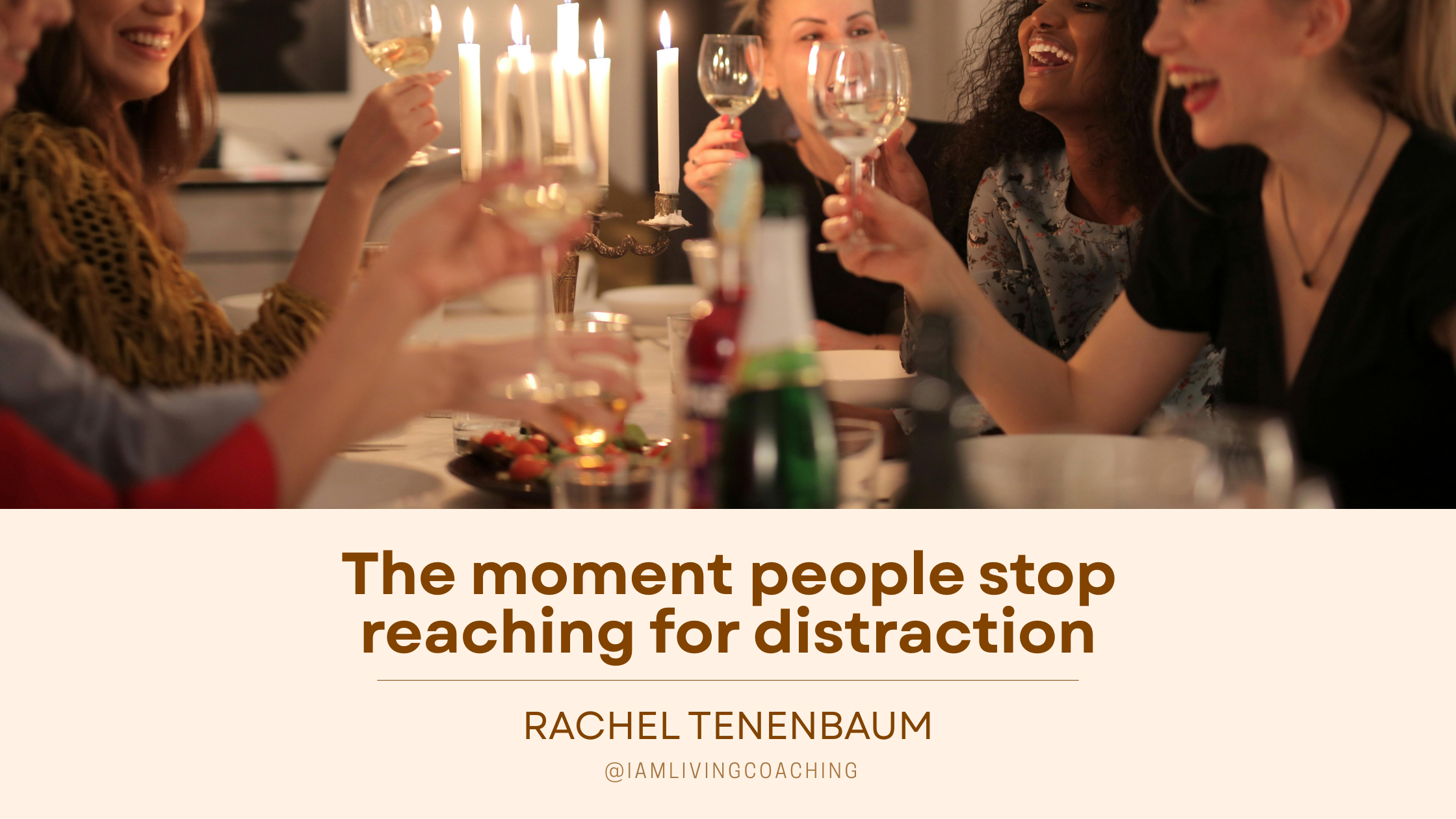 The Moment People Stop Reaching for Distraction