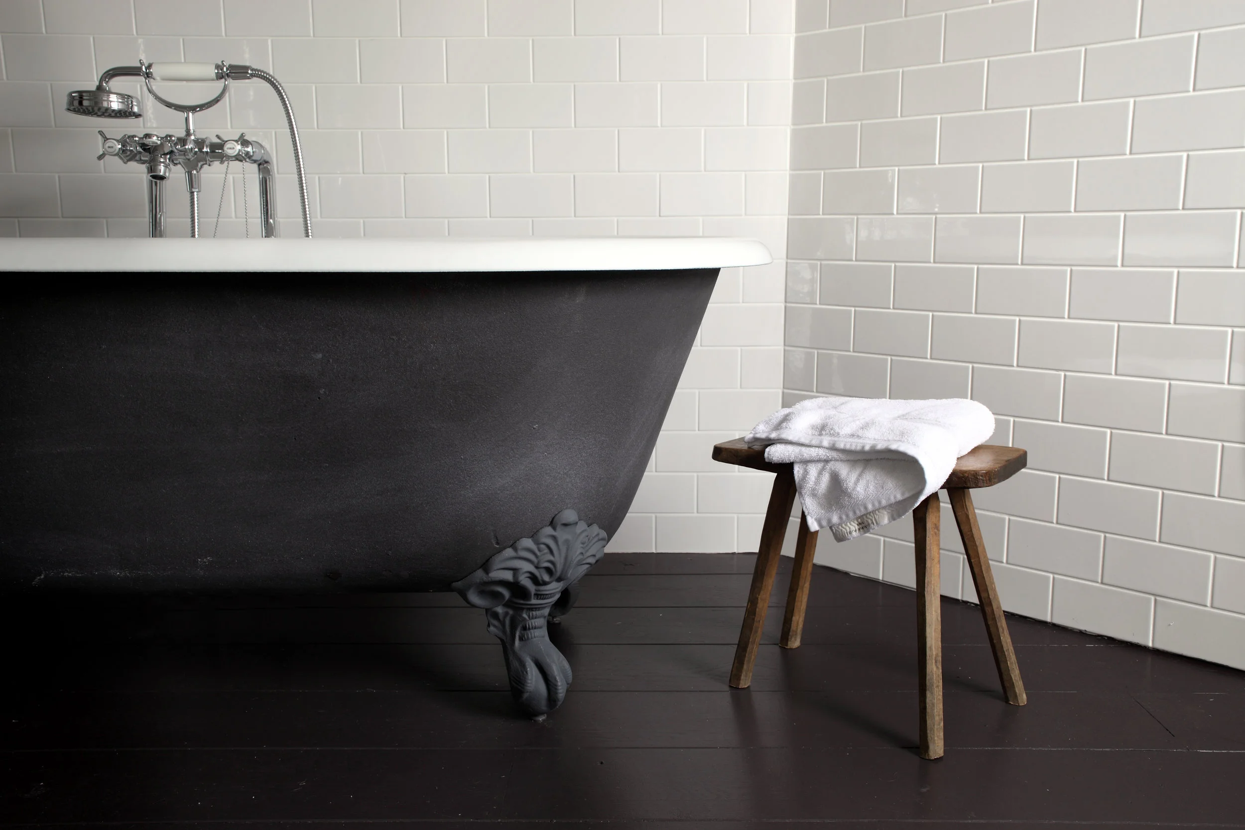 Crown_Room1_Bathroom2.jpg