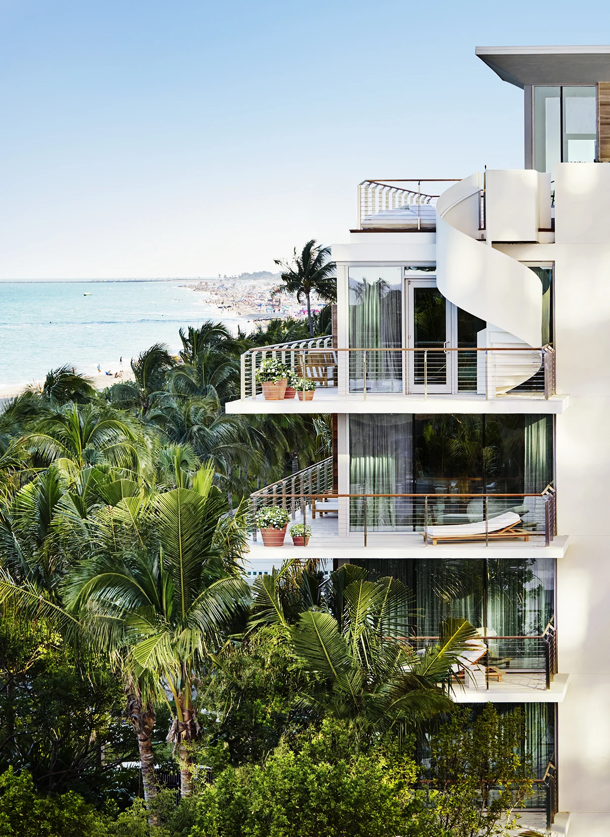 The-Miami-Beach-EDITION-Bungalow-Tower1.jpg