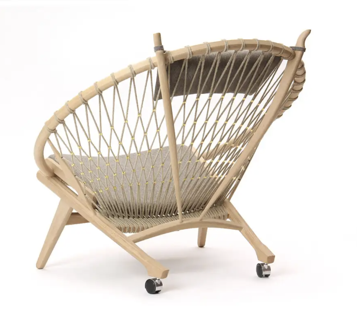Wegner Circle Chair.png