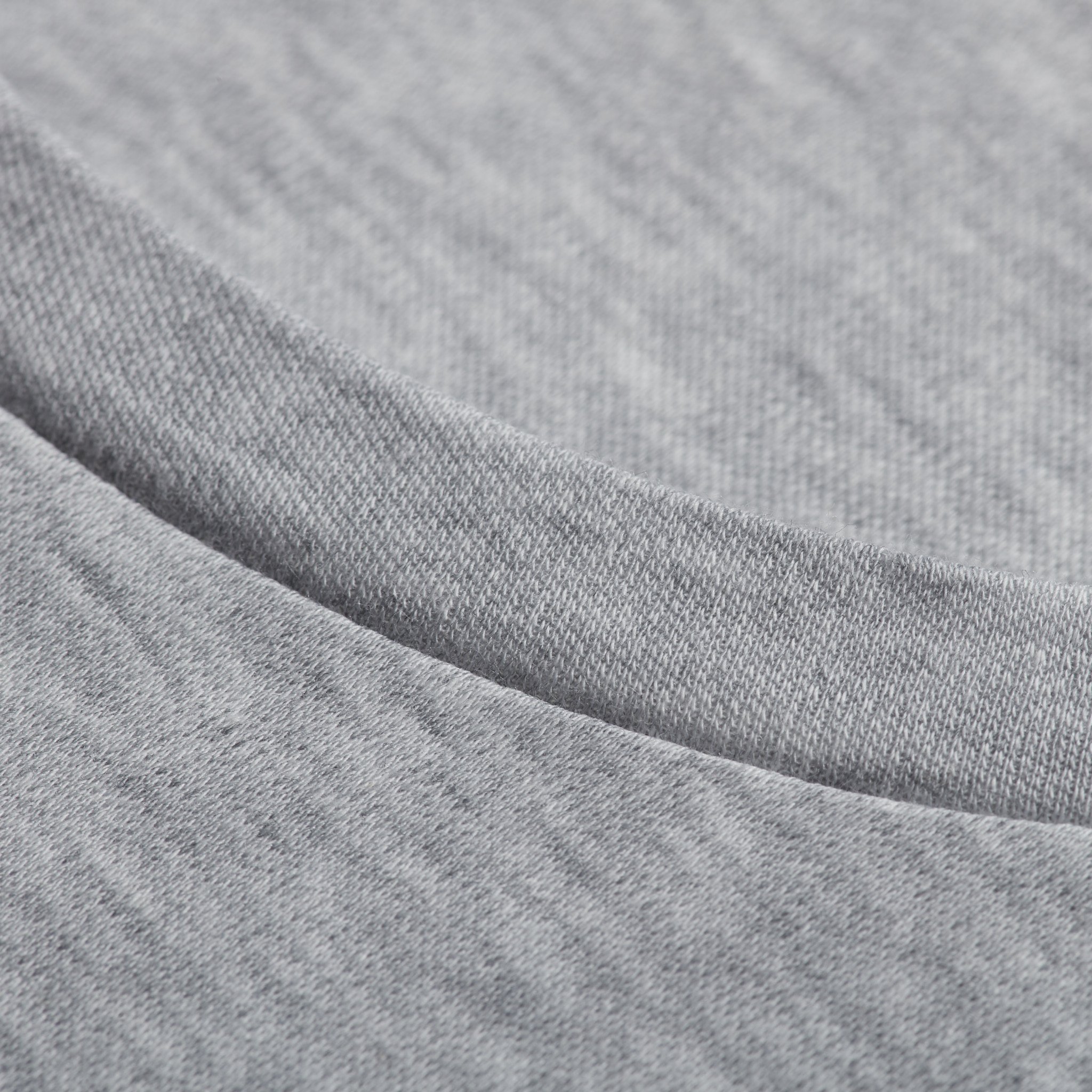 SU22_515G_GREY0547_RETOUCH.jpg