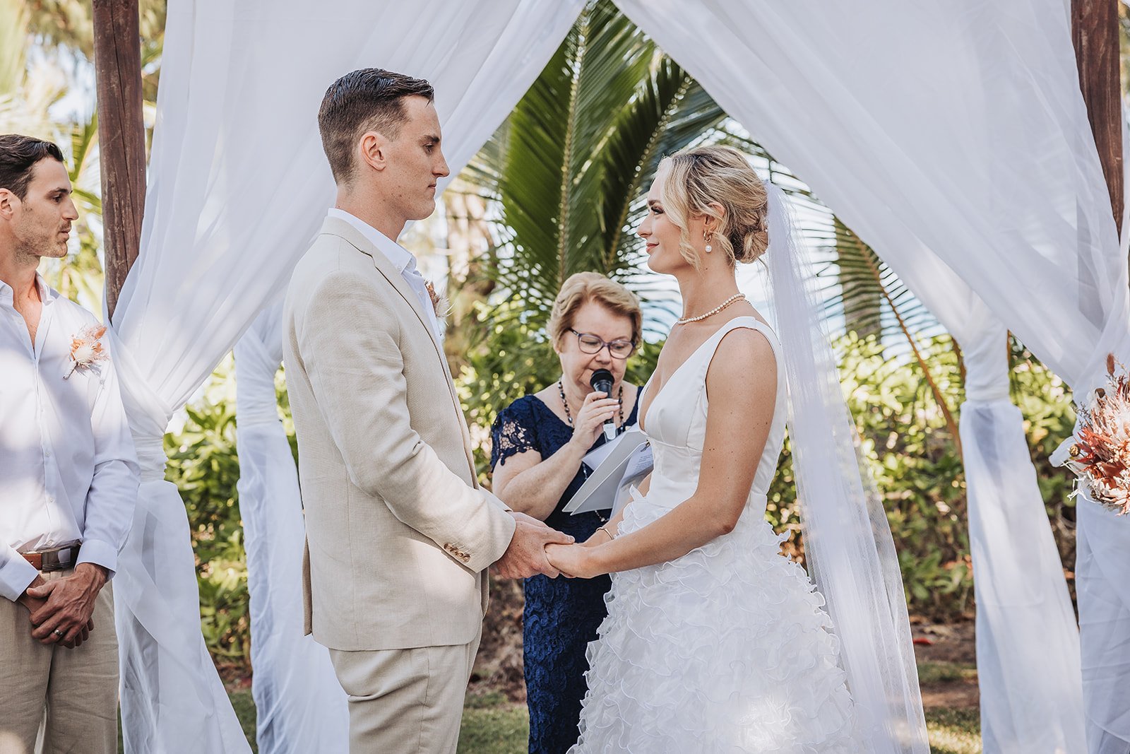 Monica Kristin Photography Mission Beach Wedding Photographer Castaways Resort08.jpg