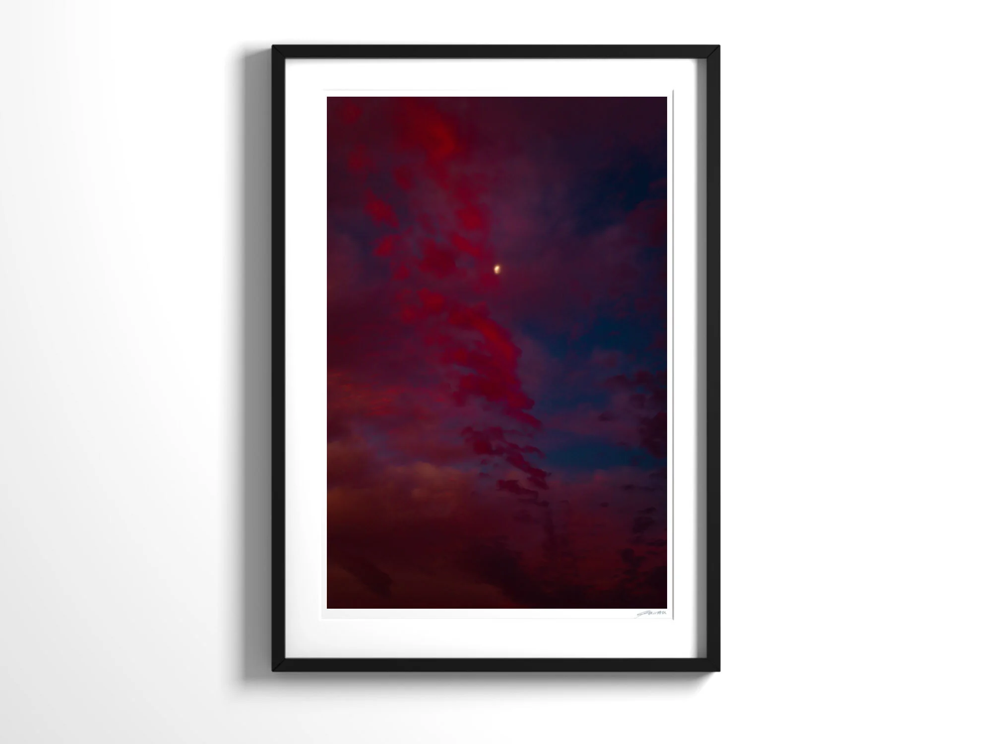03_Luna#2_FrameBlackLarge.jpg