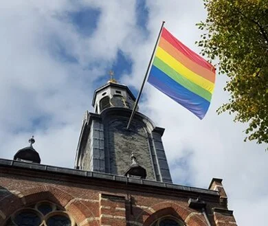 Photo Credit: https://www.universiteitleiden.nl/nieuws/2018/01/hoe-studenten-50-jaar-geleden-de-leidse-homobeweging-ontketende
