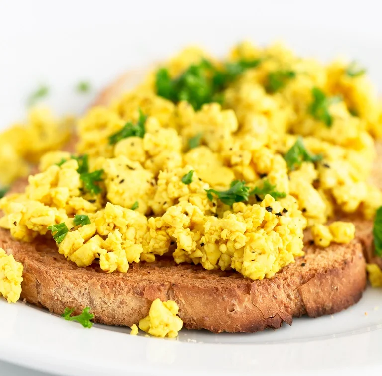 Simple-tofu-scramble-2.jpg