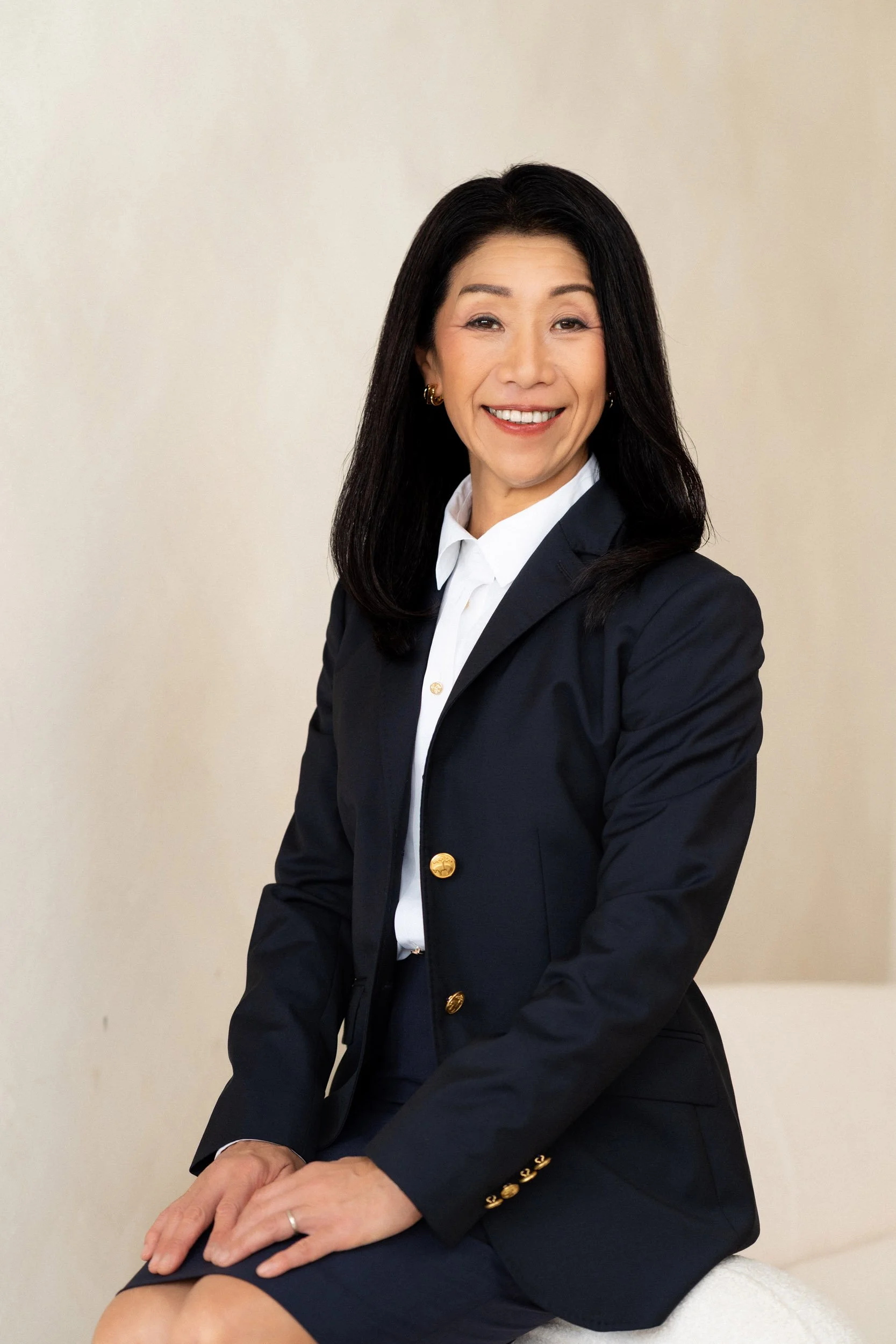 studio-personal-branding-photographer-singapore-portrait-photography-05.jpg