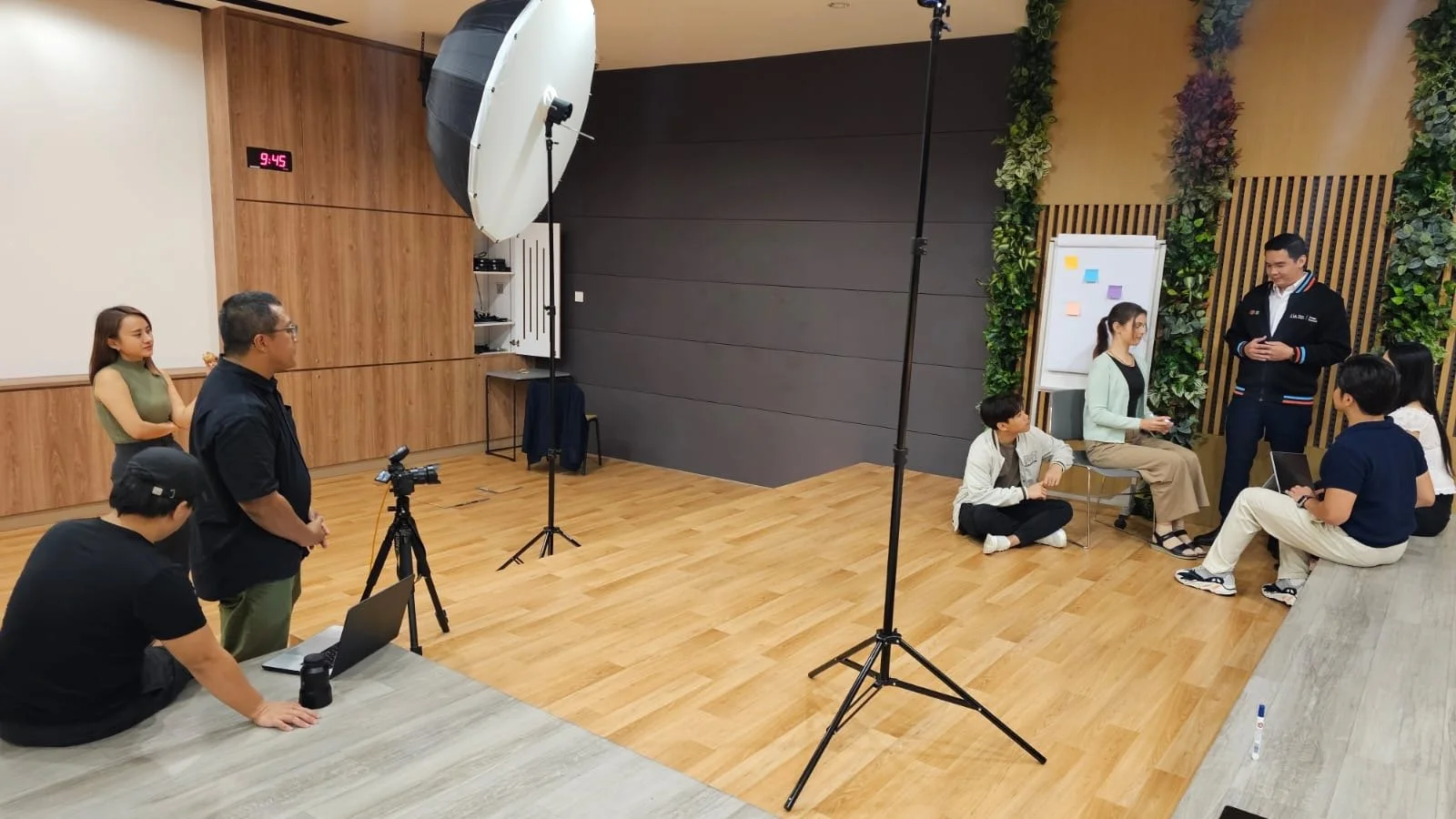 Behind the scenes of a photography production in Singapore.