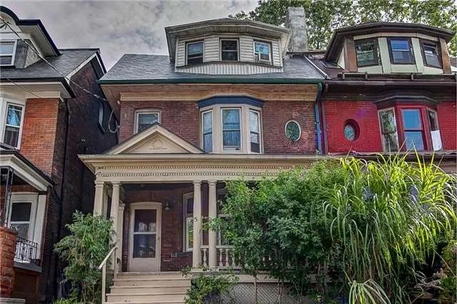 AQppraisals in Toronto's Riverdale Neighbourhood