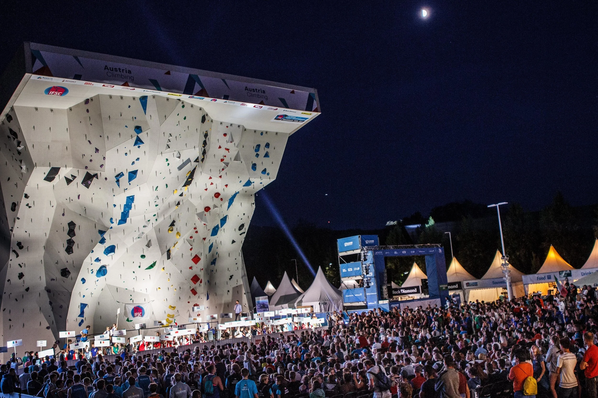 HOME WORLD CHAMPIONSHIPS – A THRILL OR THREAT?