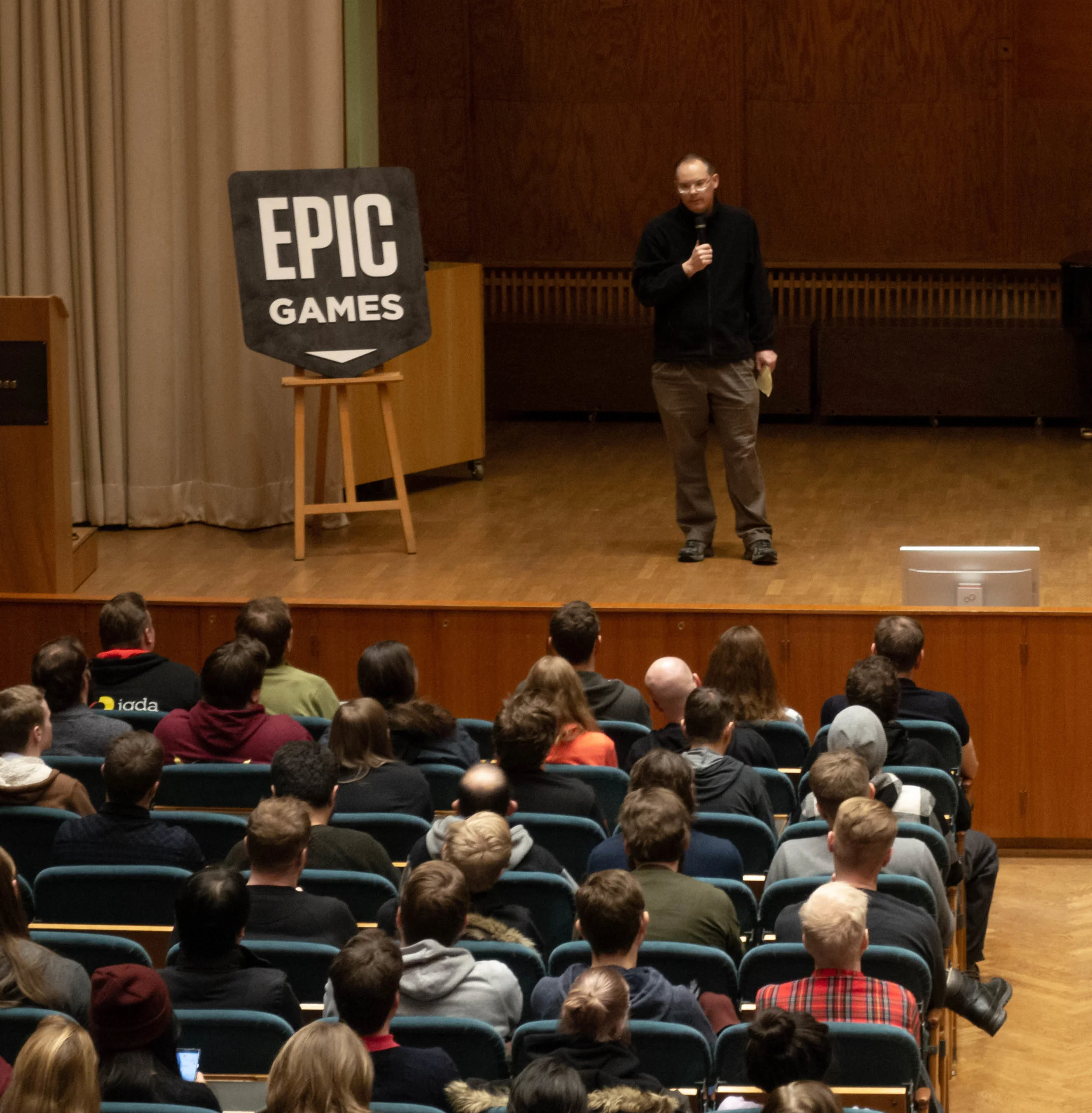 Sweeney answering questions from the audience. Photo by Casimir Kuusela
