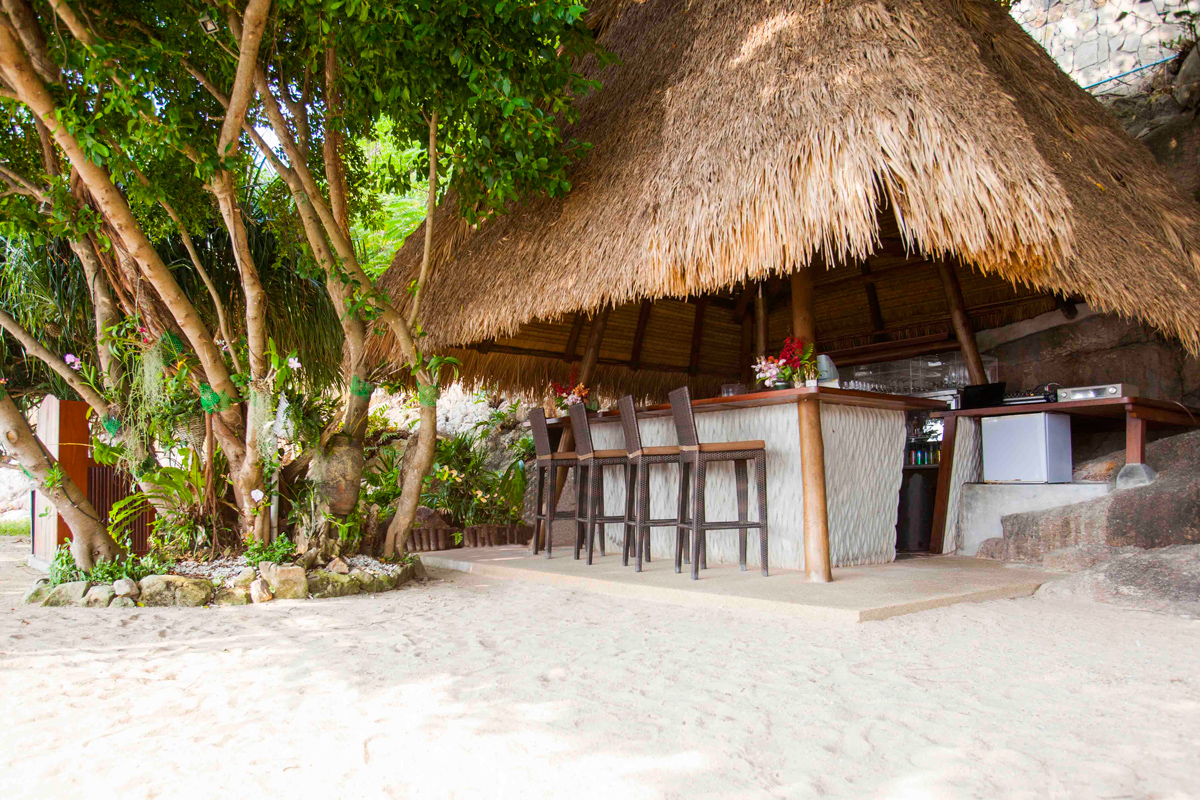 POOL BAR KOH TAO