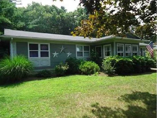 31 roger williams dr, greenville.jpg