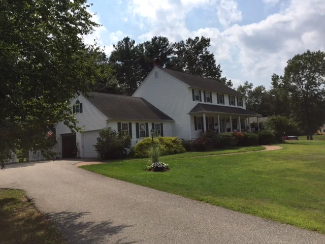 39 moulton ave, greenland.JPG